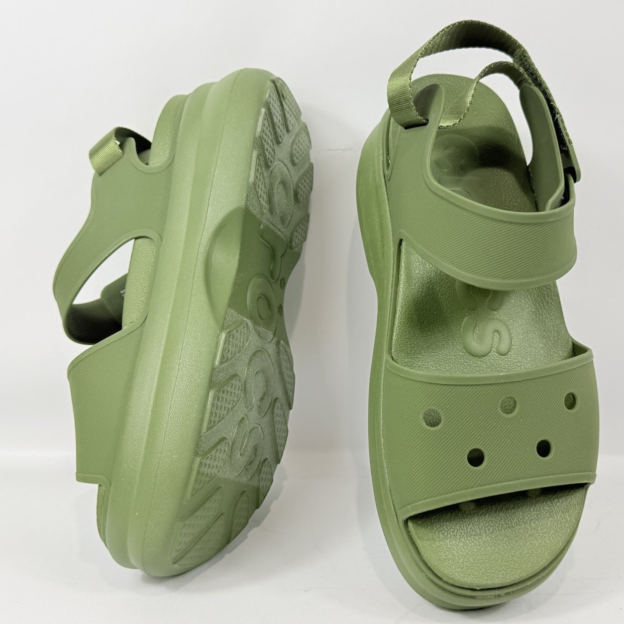 Crocs Soho Y Strap Sandal 211755 Army Green Women’s Size 11 Excellent MINT