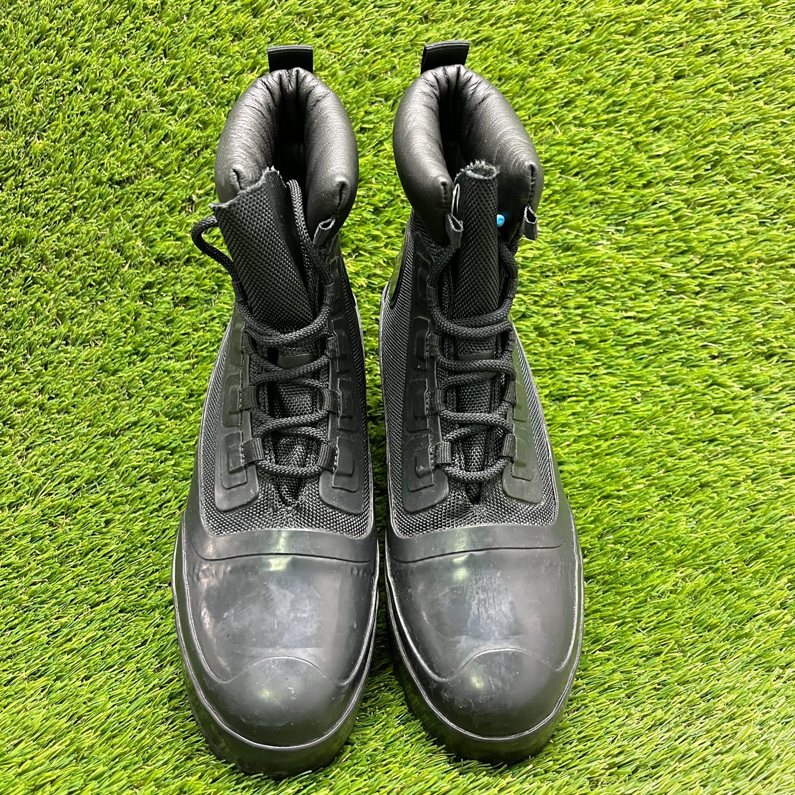 Converse Chuck Taylor All Star Hi Womens Size 6 Triple Black Outdoor Duck Boots