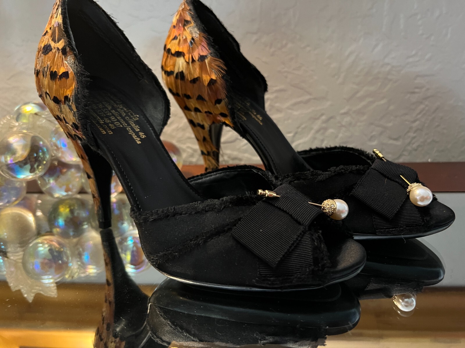 PEDRO GARCIA Black Satin Feathers & Pearl Brooch Womens Heels EU 36.5 US 6