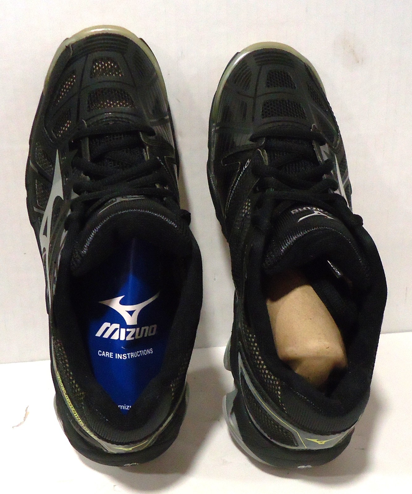 Mizuno Wave Lightning Z4 Volleyball Sneakers Shoes Women Size 7 Black- New w Box
