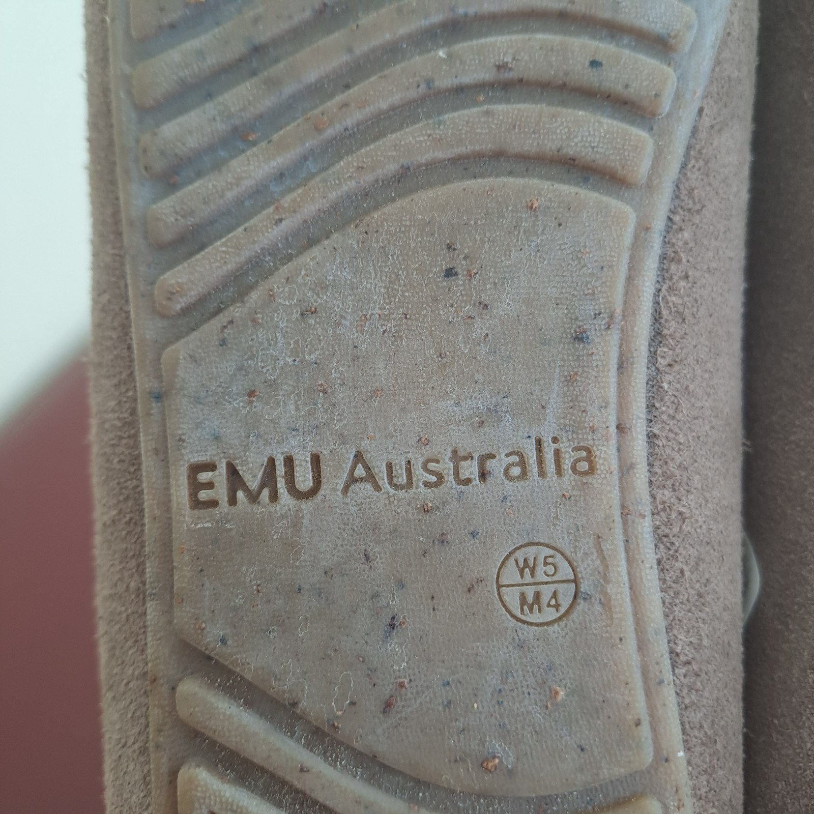 EMU Australia Amity Mocassin Slippers Women 6 Men 5 Taupe Sheepskin Cozy Unisex