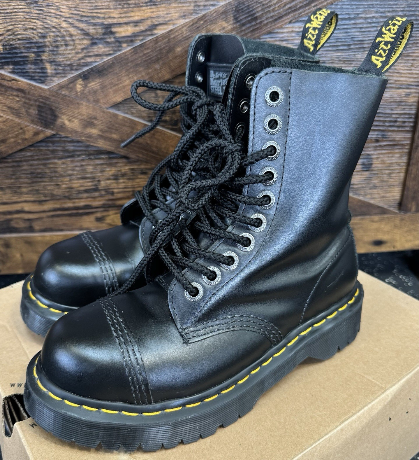 Discontinued Dr. Martens 8761 BXB 10-eye fashion steel toe. Size 6/US 37/EU