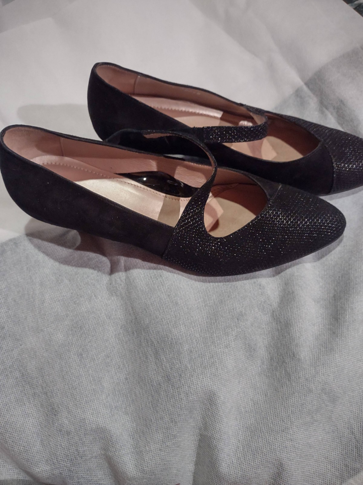 Beautifeel Snake Pattern And Suede Heels
