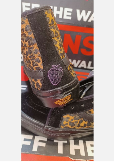Vans Men’s 5/Women’ 6.5 Skate Sk8-Hi Deco Cher Strauberry Cheetah VN0A5KY9CY