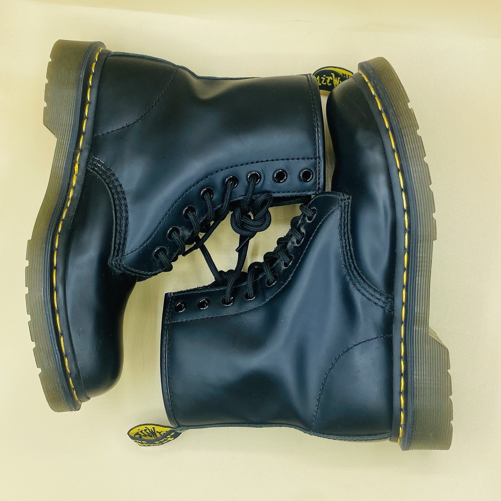 Dr Martens 1460 Boots Womens US 6 Black Smooth Leather 8 Eye Combat Ankle