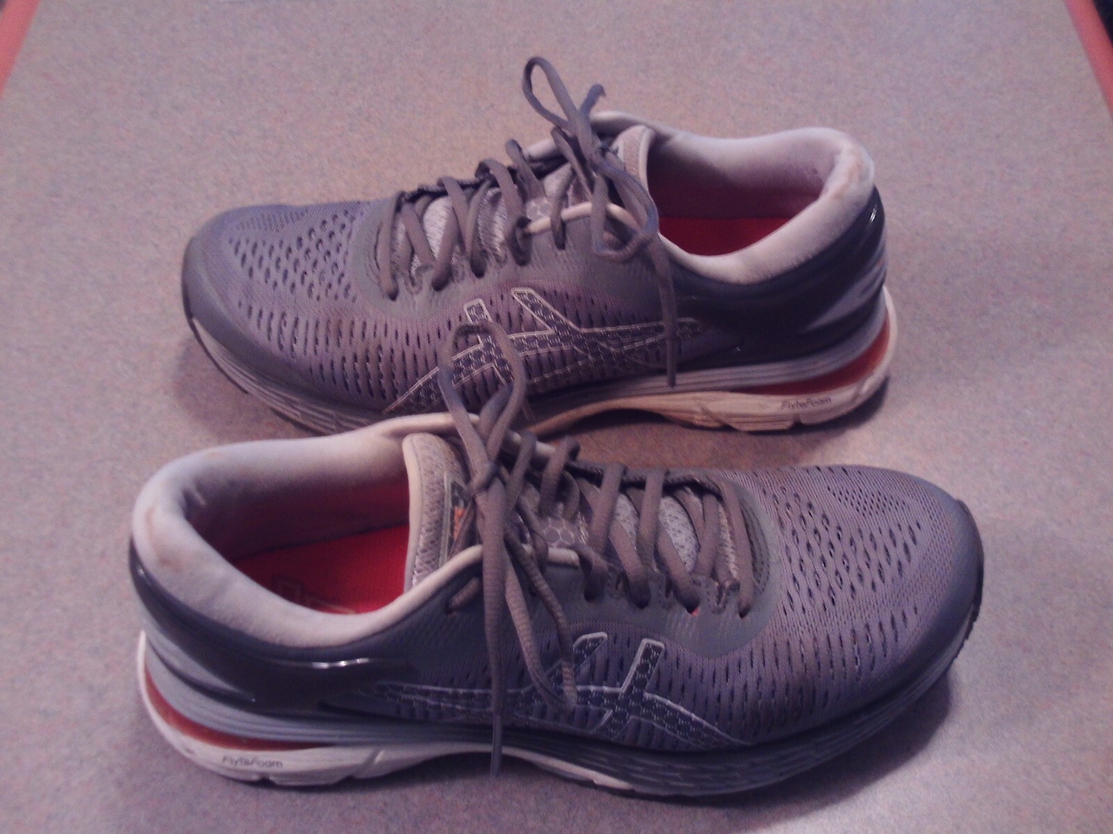 Asics Womens Gel Kayano 25 1012A026 Gray Running Shoes Lace Up Low Top Size 9.5