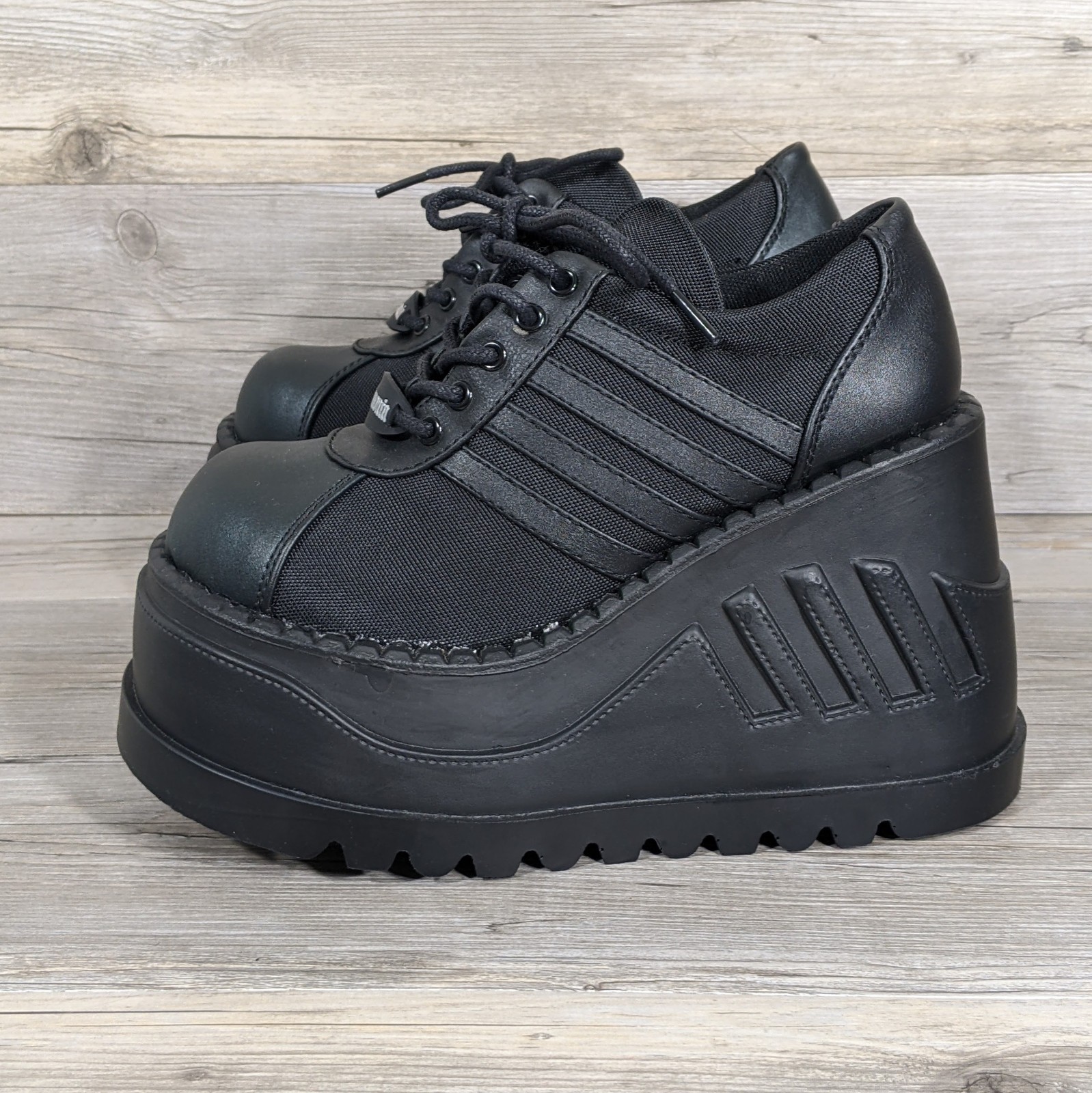 Demonia Stomp-08 Black Platform Sneakers Size 8 Goth Punk Grunge Y2K Rave Alt