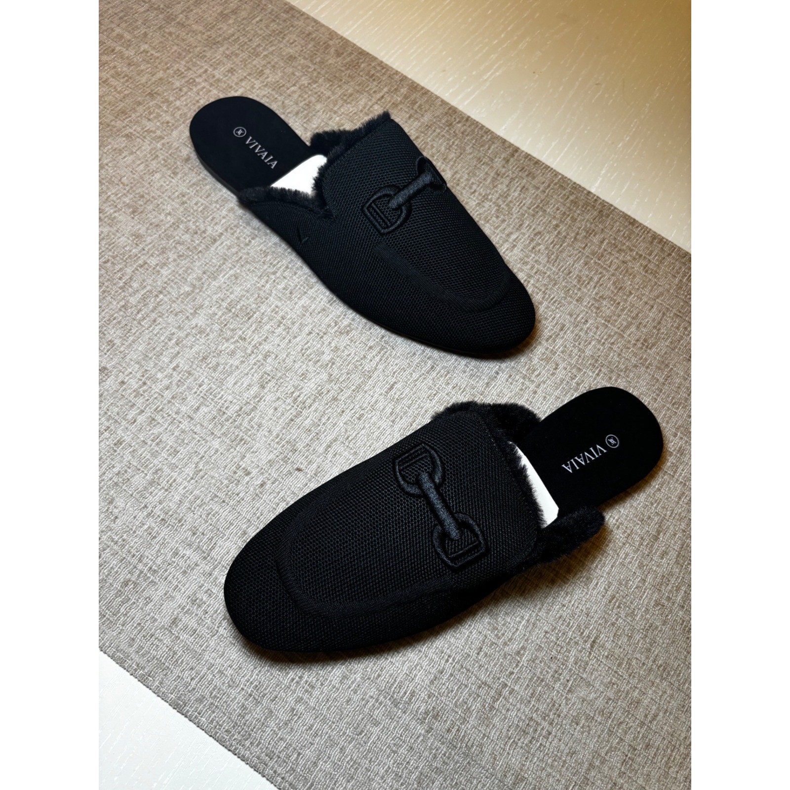 VIVAIA Round-Toe Fluffy Patterned Mules (Erica) EU 39 / US 8