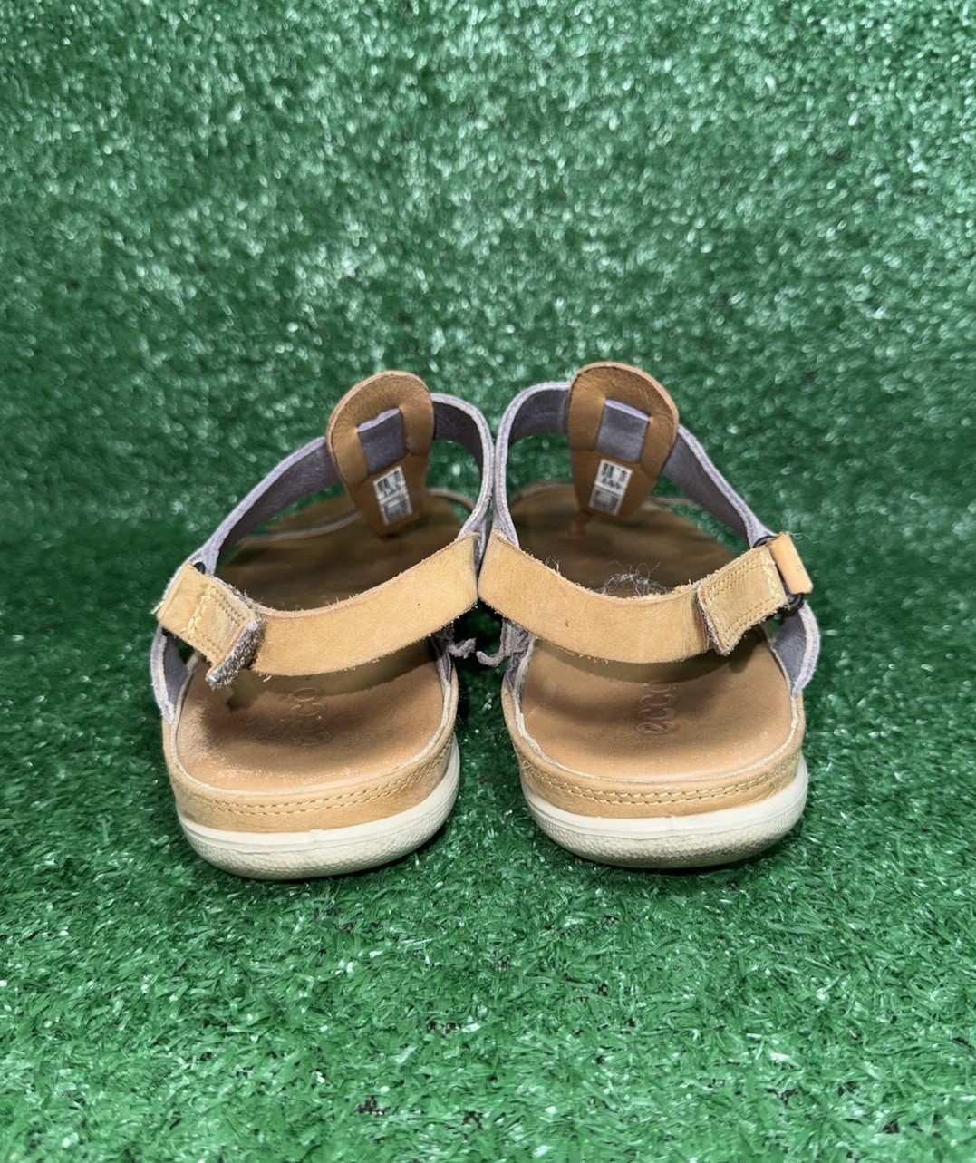 ECCO T Strap Flash Sandals Flats Womens Size 9 US EU 40 Brown Beige Tan Comfort