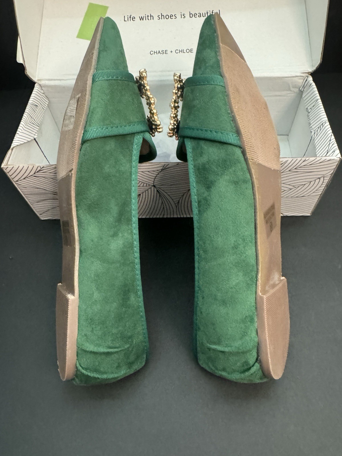 Emerald Suede Size 10 Flats Chase + Chloe Women’s Shoes New In Box