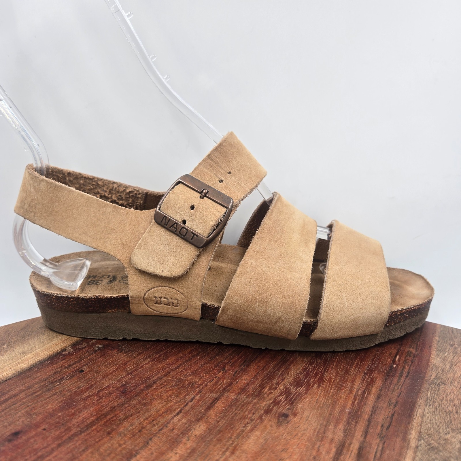 Naot Sandals Women 38 / 7 Tan Brown Nubuck Comfort Strappy Buckle Cork Slingback