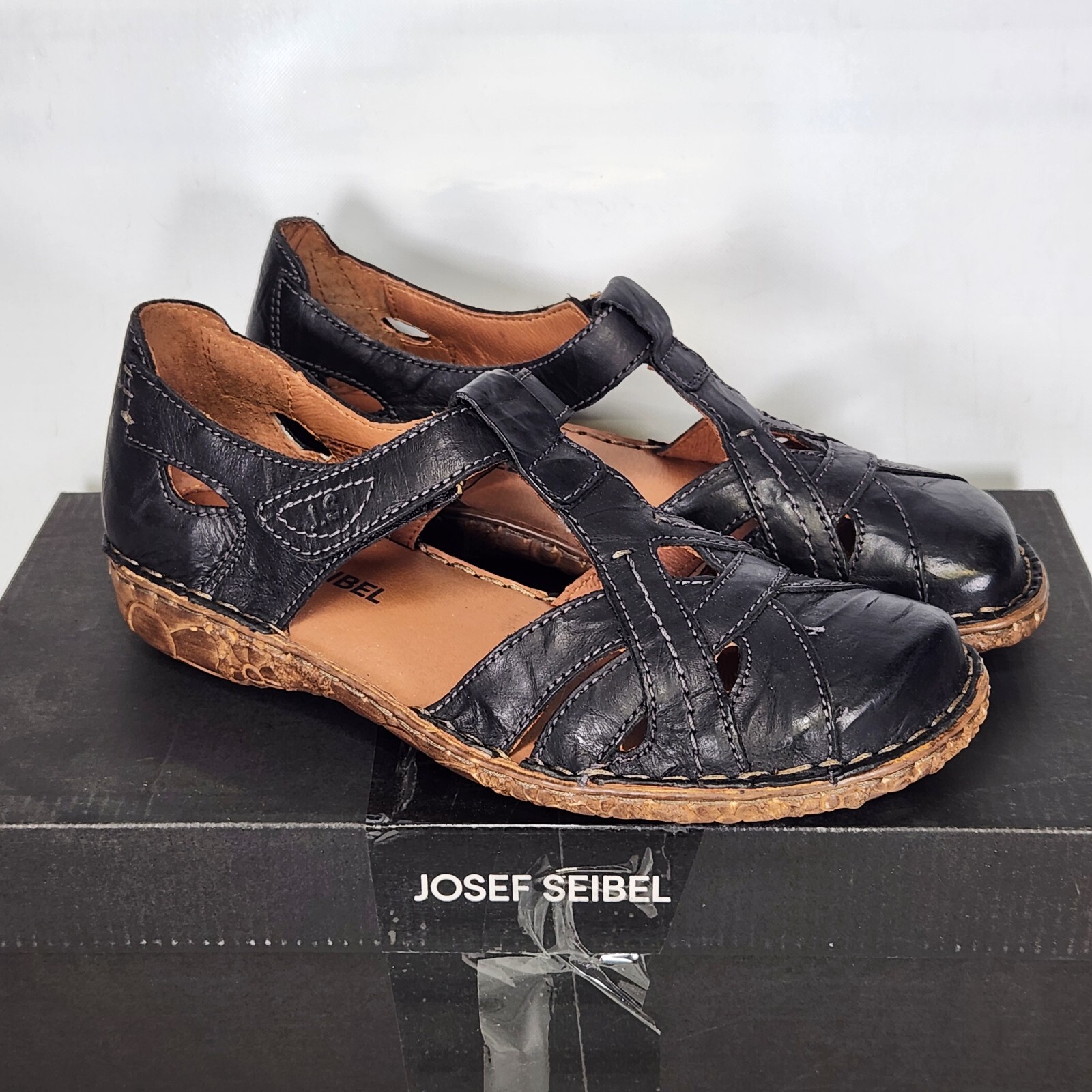 Size 6-6.5 (EU 37) – Josef Seibel Rosalie 29 – Black Full Grain Leather