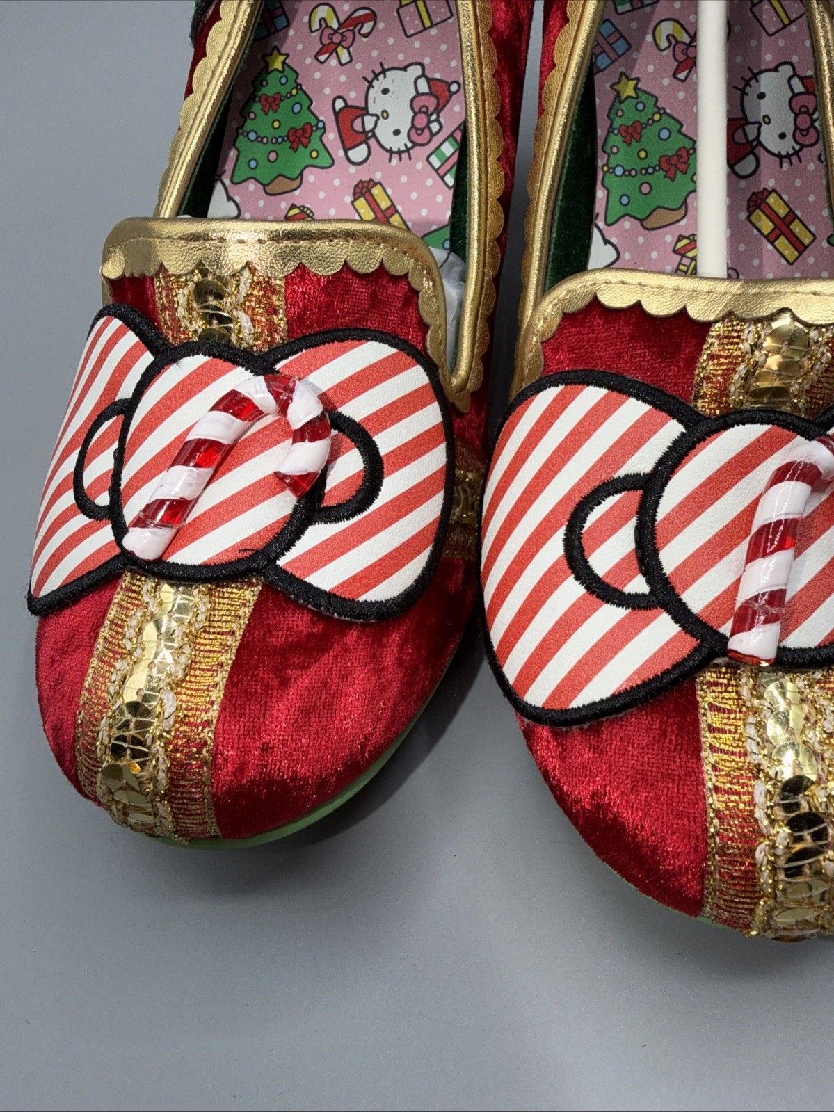 Irregular Choice x Hello Kitty Kitty Kringle Christmas Pumps Heels EU40/US9-New