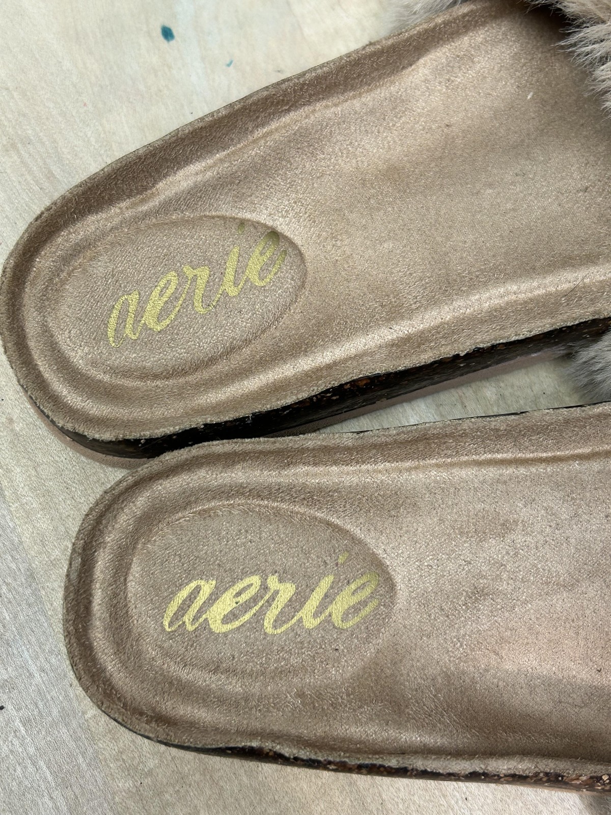 Aerie Shoes Womens Size 9 Tan Faux Fur Slip On Slides Sandals Cozy Soft House