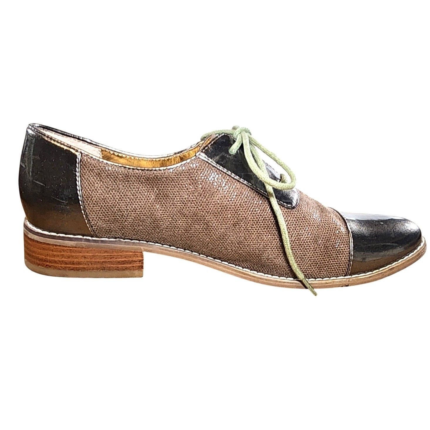 Seychelles By Your Side Women’s 8.5 Oxfords Lace Up Metallic Cap Toe Shoes