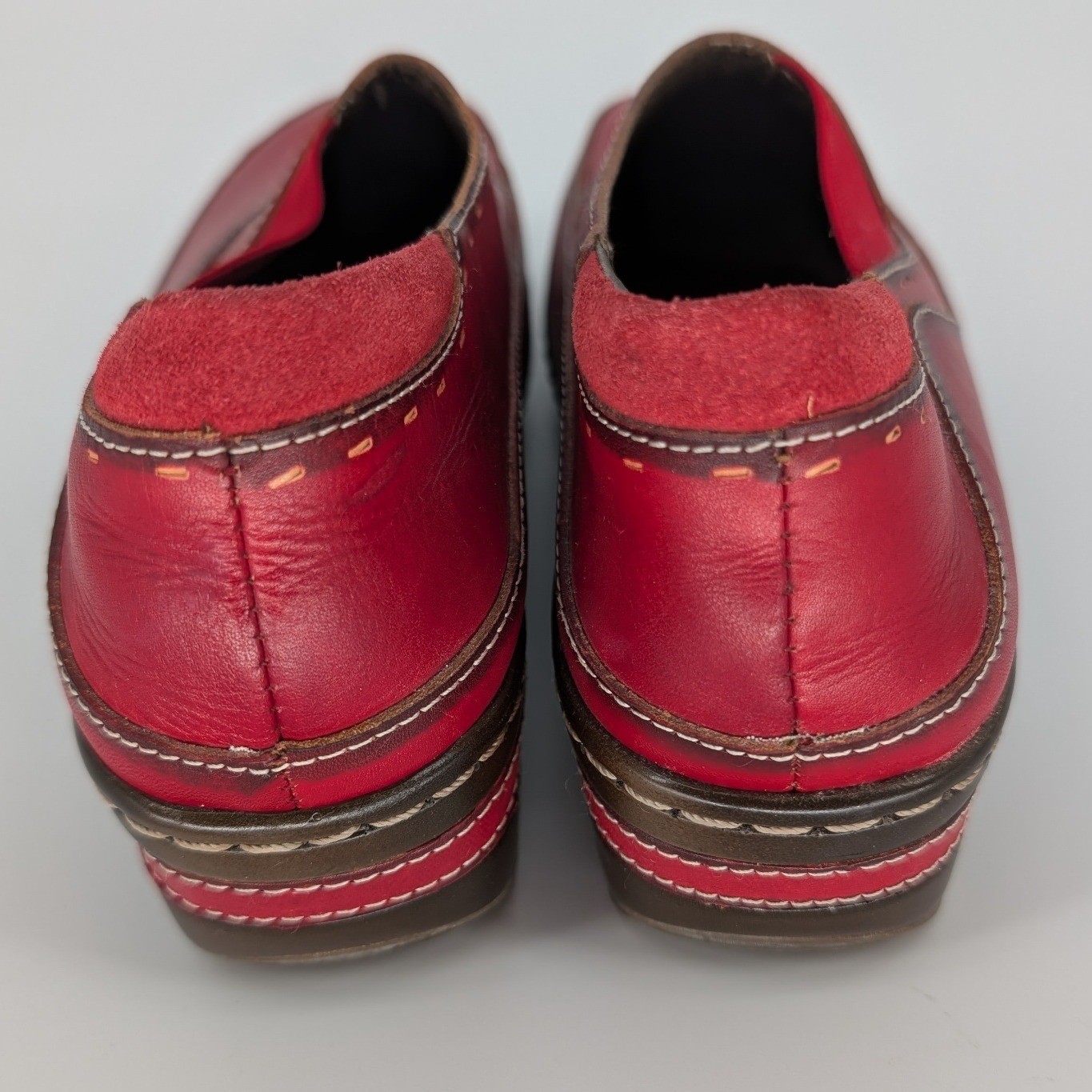 Spring Step Burbank Clog Loafer Women 38 Red Leather Floral Stitched Boho Artsy