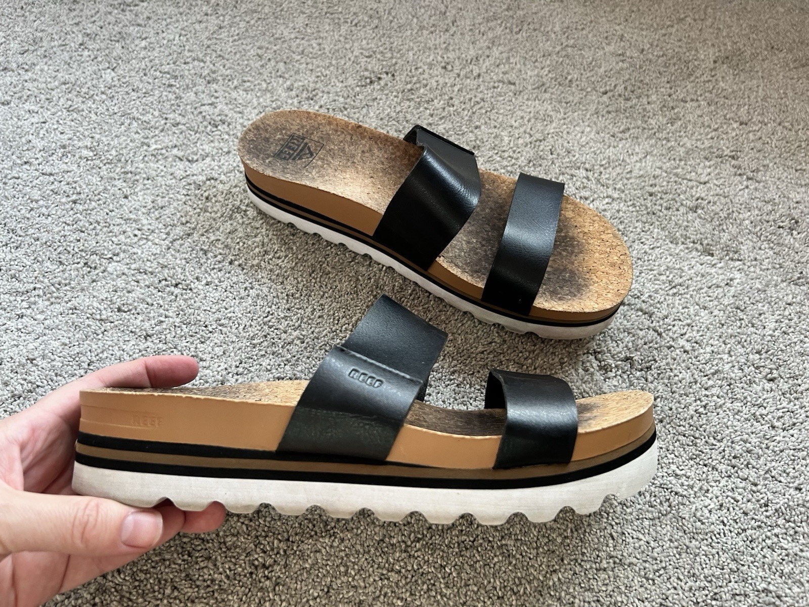 Reef Cushion Vista Hi Size 10 Black Double Strap Platform Slide Sandals