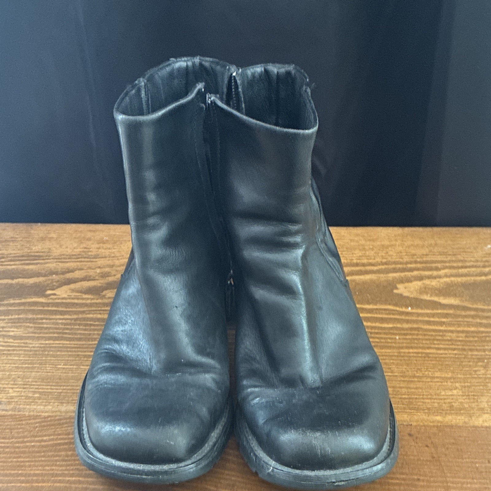 Timberland Black Leather Smart comfort system insole Side Zip US 6.5 M