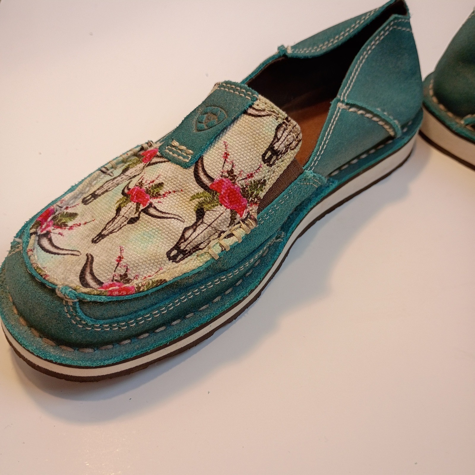 Ariat Cruiser Turquoise Teal Suede Longhorn Floral Slip On Shoes Womens Loafers