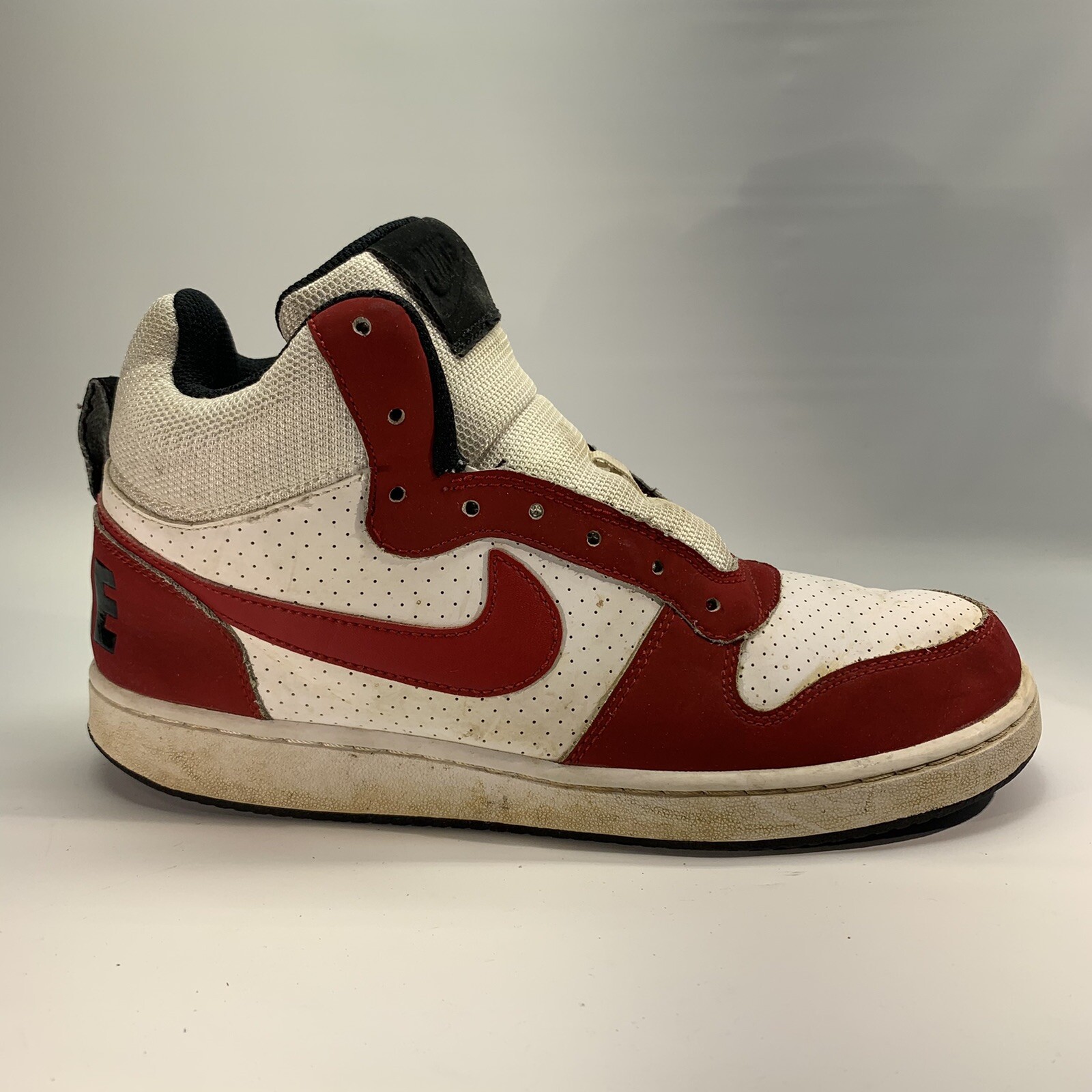 Nike Court Borough white red black Chicago mens 7.5 womens 9 Basketball Shoes