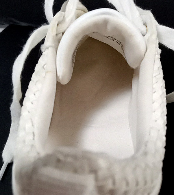 Susina Monica Women’s 7M Mesh/Woven Fashion Sneakers White/Cream