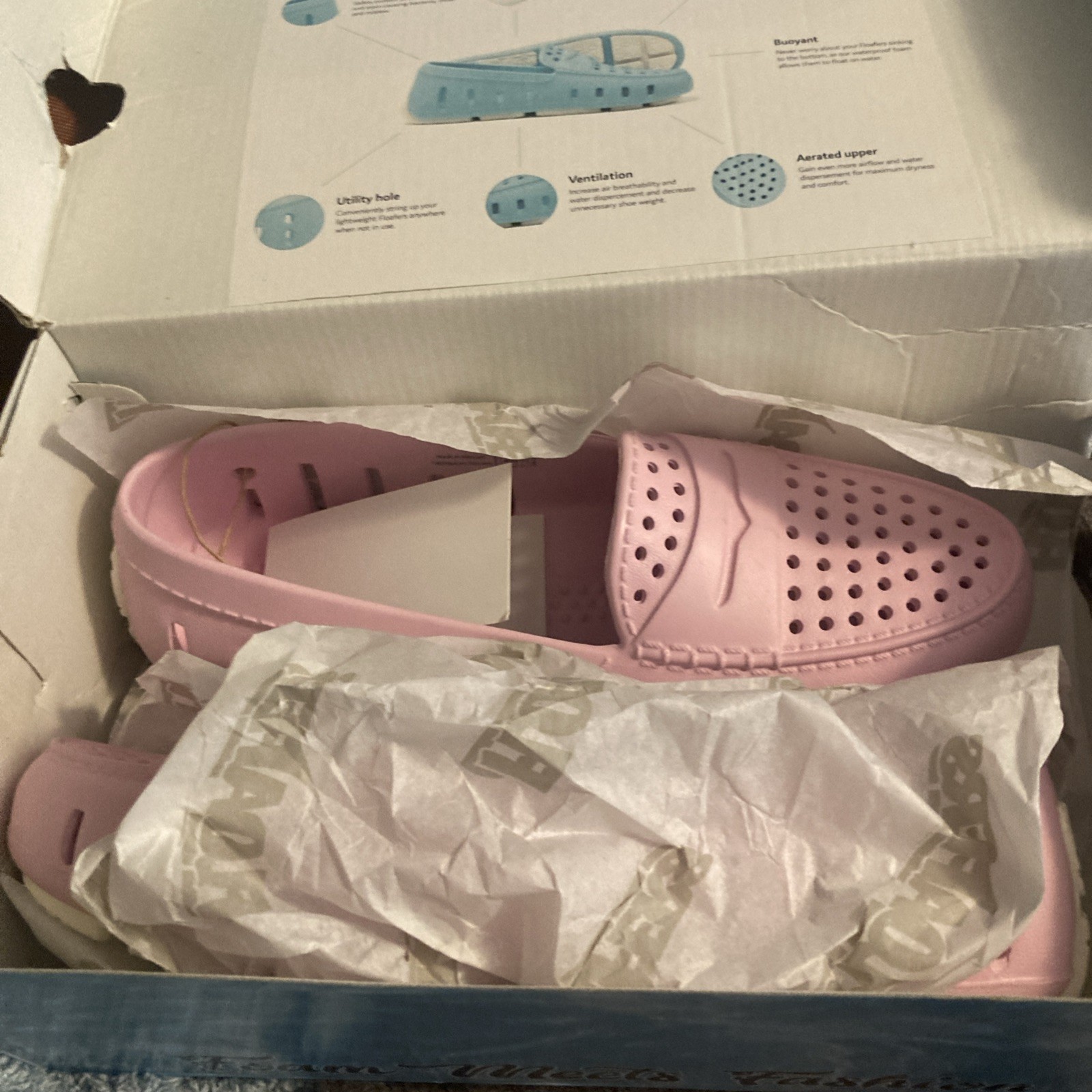 Floafers ~ Tycoon Bit Driver Slip-On ~ Size 9 ~ Pink ~ Ladies ~ New In Box