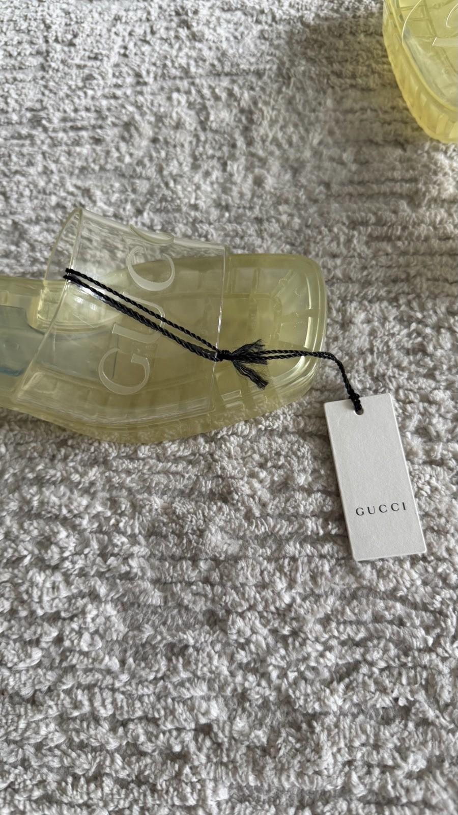 NWB $450 GUCCI TRANSPARENT RUBBER LOGO SLIDES SANDALS SIZE IT 36 US 6