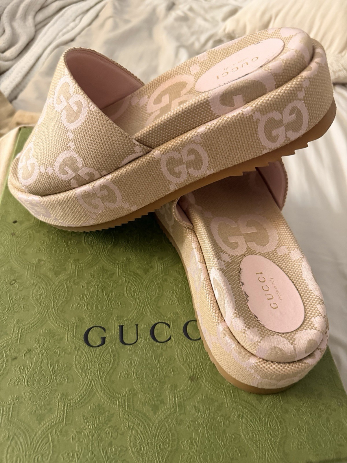 Gucci GG Logo Canvas Platform Slide Sandals Beige Pink Women’s EU 40