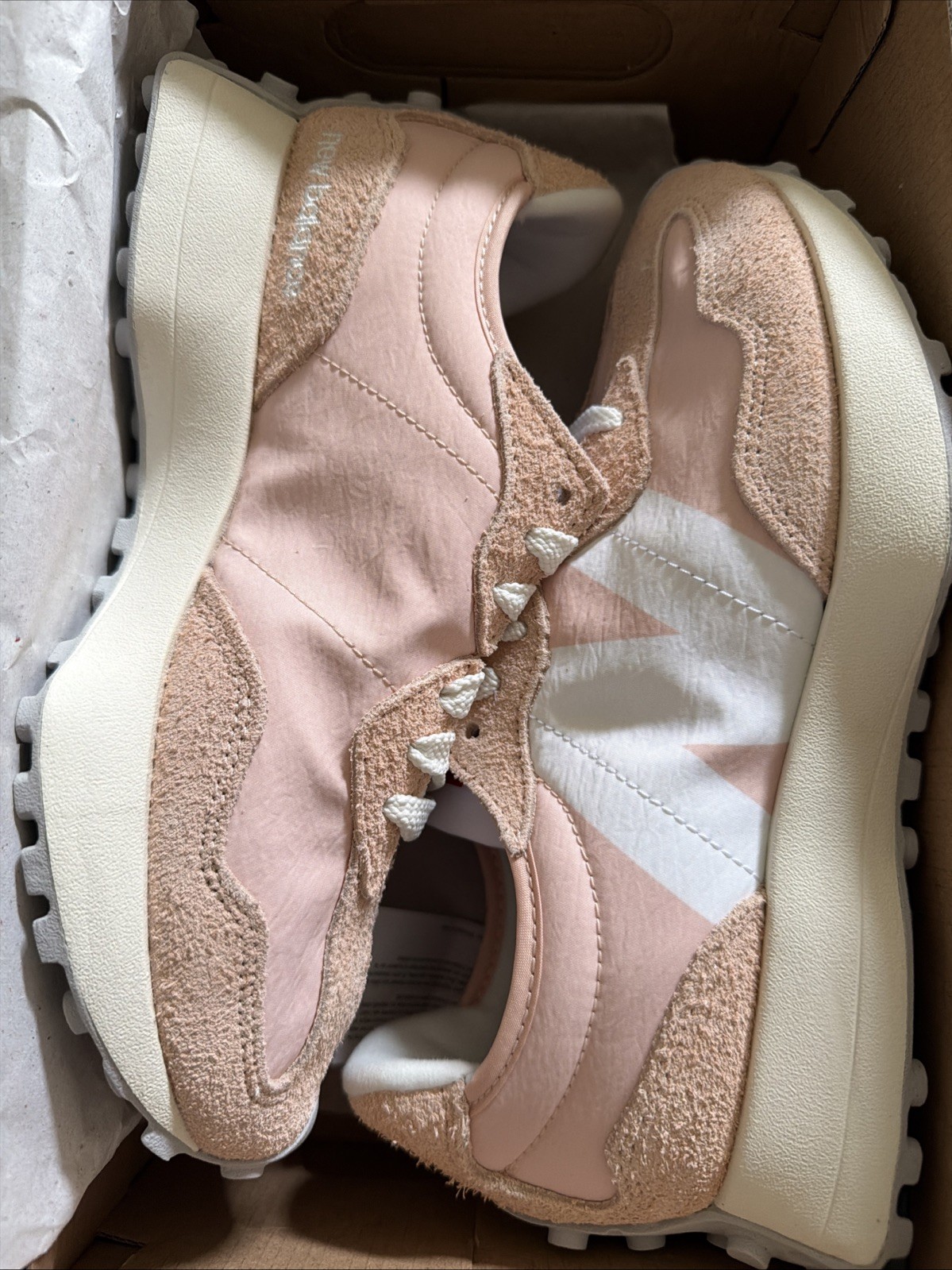 Womens Size 7 New Balance 327 Vintage Rose Angora Running Shoes U327LN NBY
