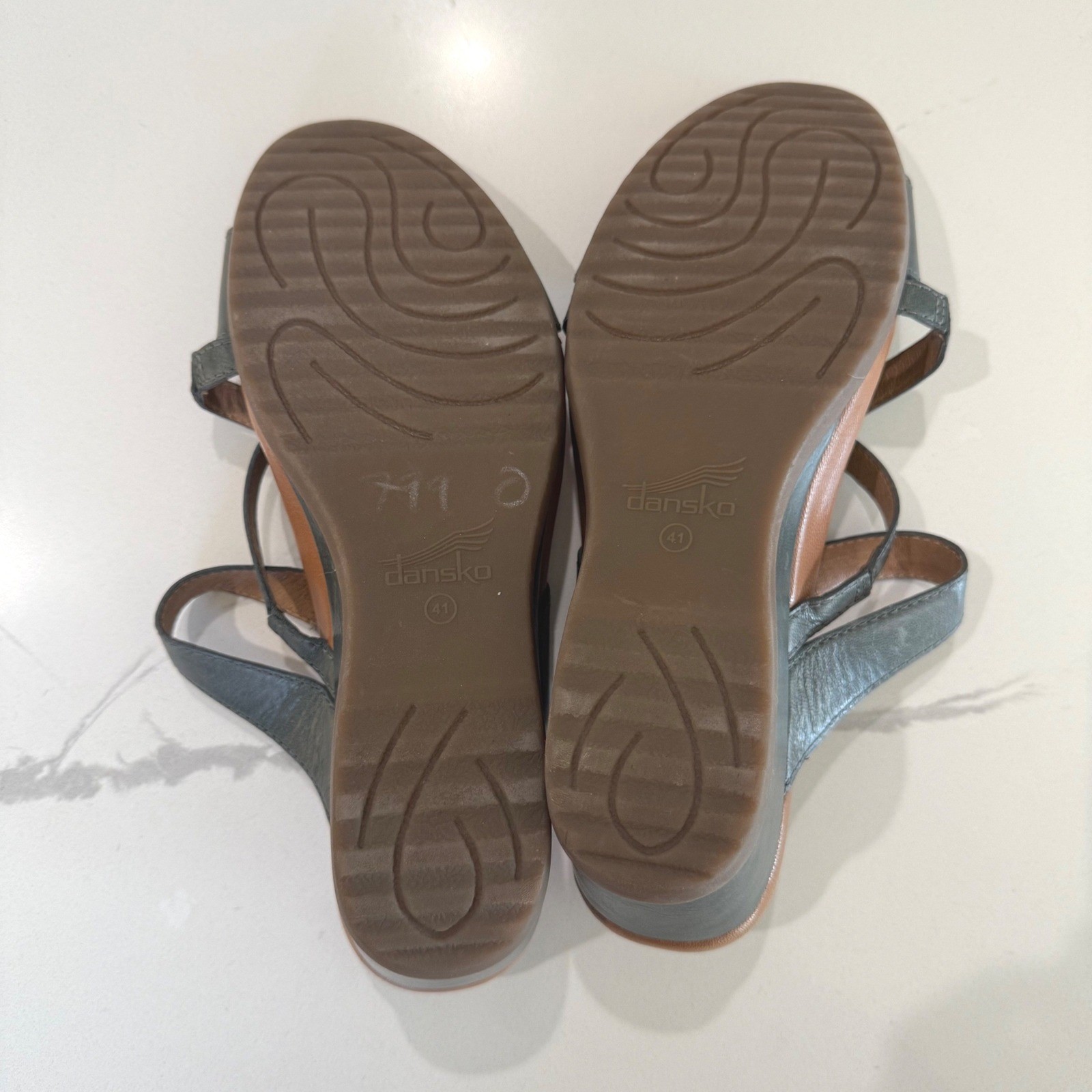 Dansko Ana Womens Gray Blue Leather Strappy Wedge Sandals Size 41 Shoes 10.5-11