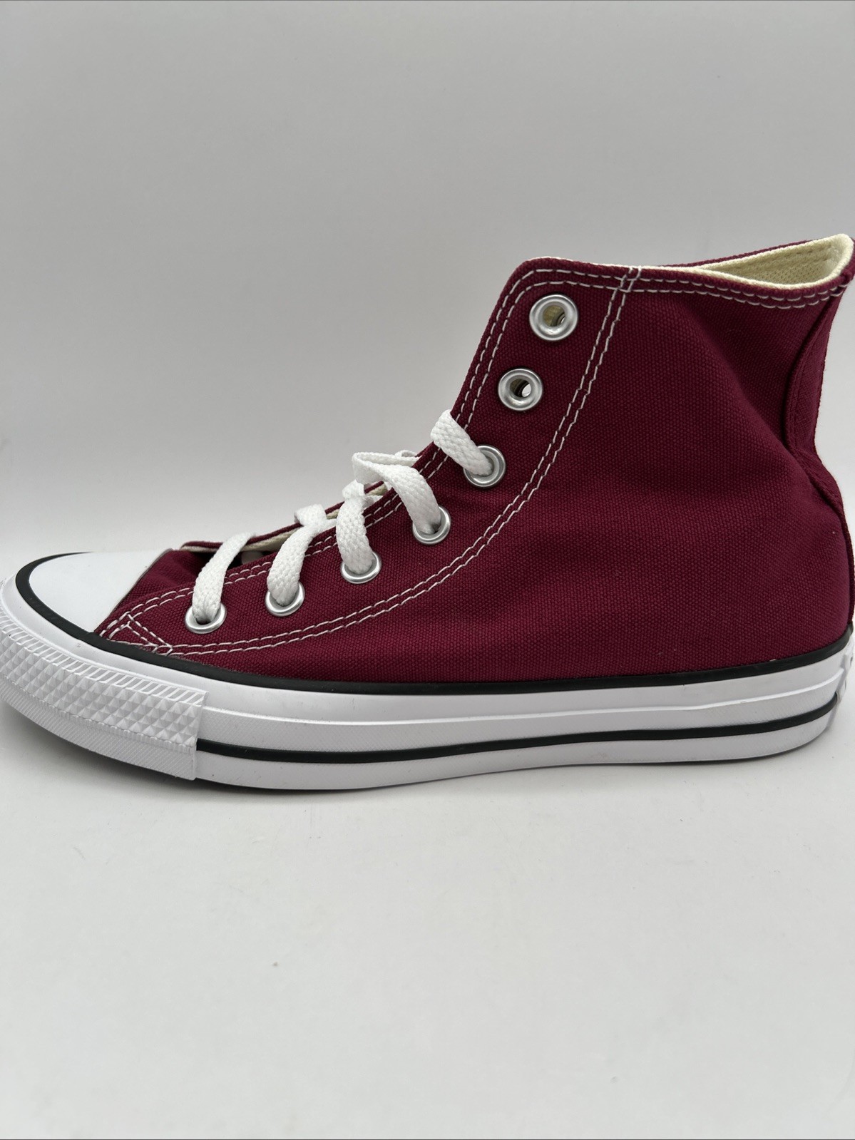 New Converse All Star Maroon Hi Top Canvas Sneakers Shoes Women’s 6 Men’s 4