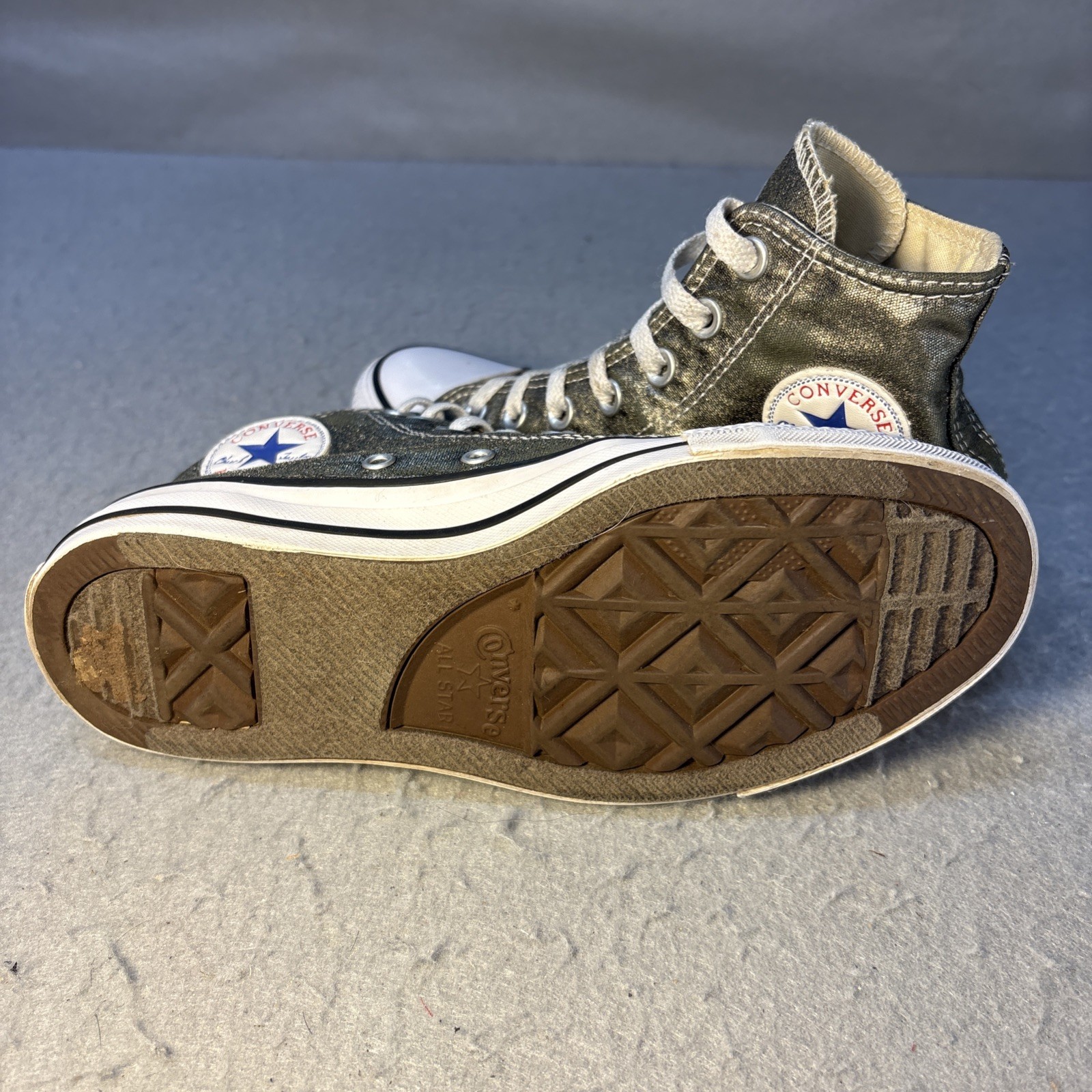 Converse Chuck Taylor AllStar High Top Metallic Green Glitter Sneakers Women’s 6