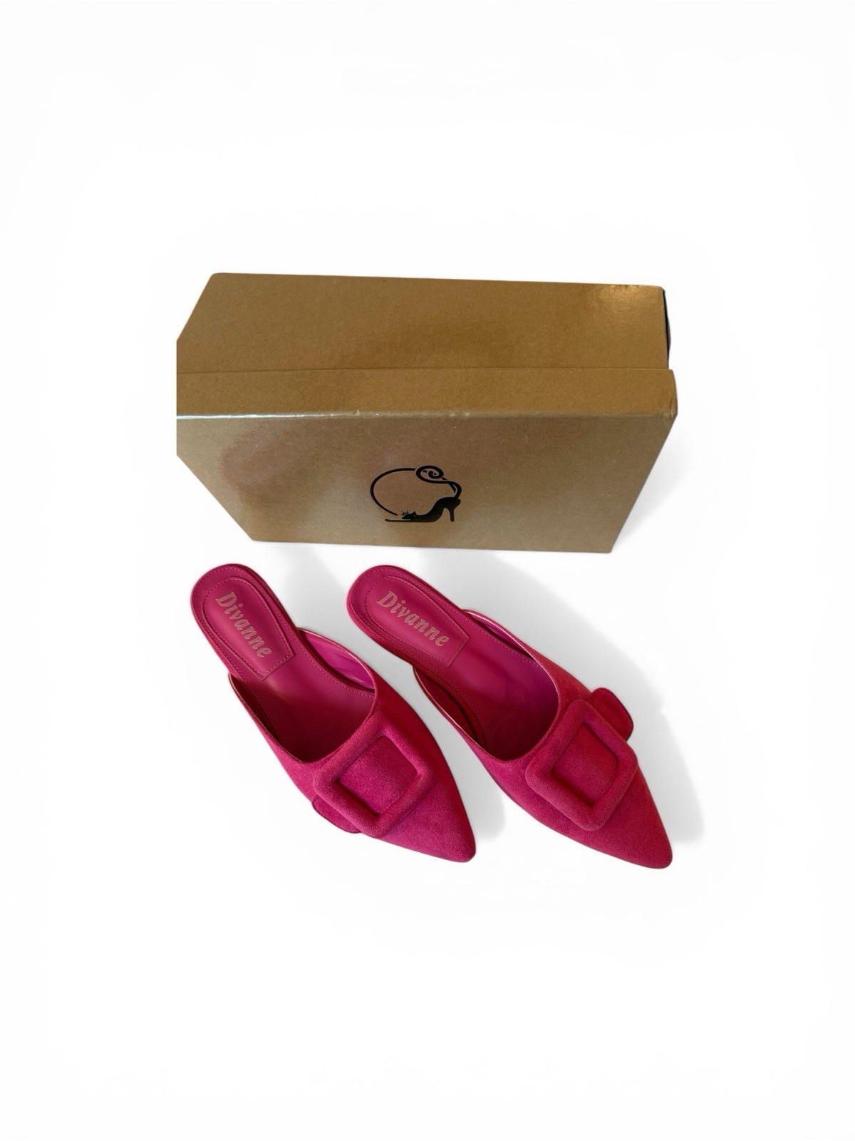Divanne Women’s Sz 8.5 Faux Suede Fuchsia Mules