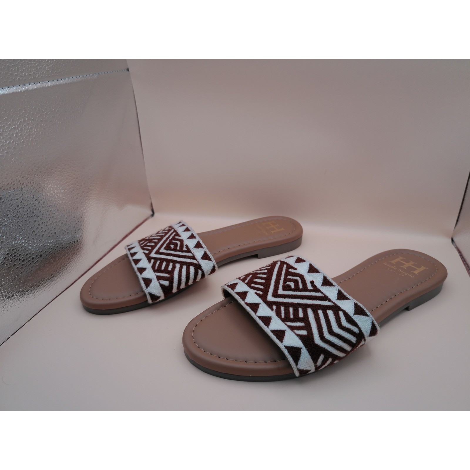 Haute Hippie Geometric Woven Embroidered Slides Brown Ivory Boho Flat Sandals 8