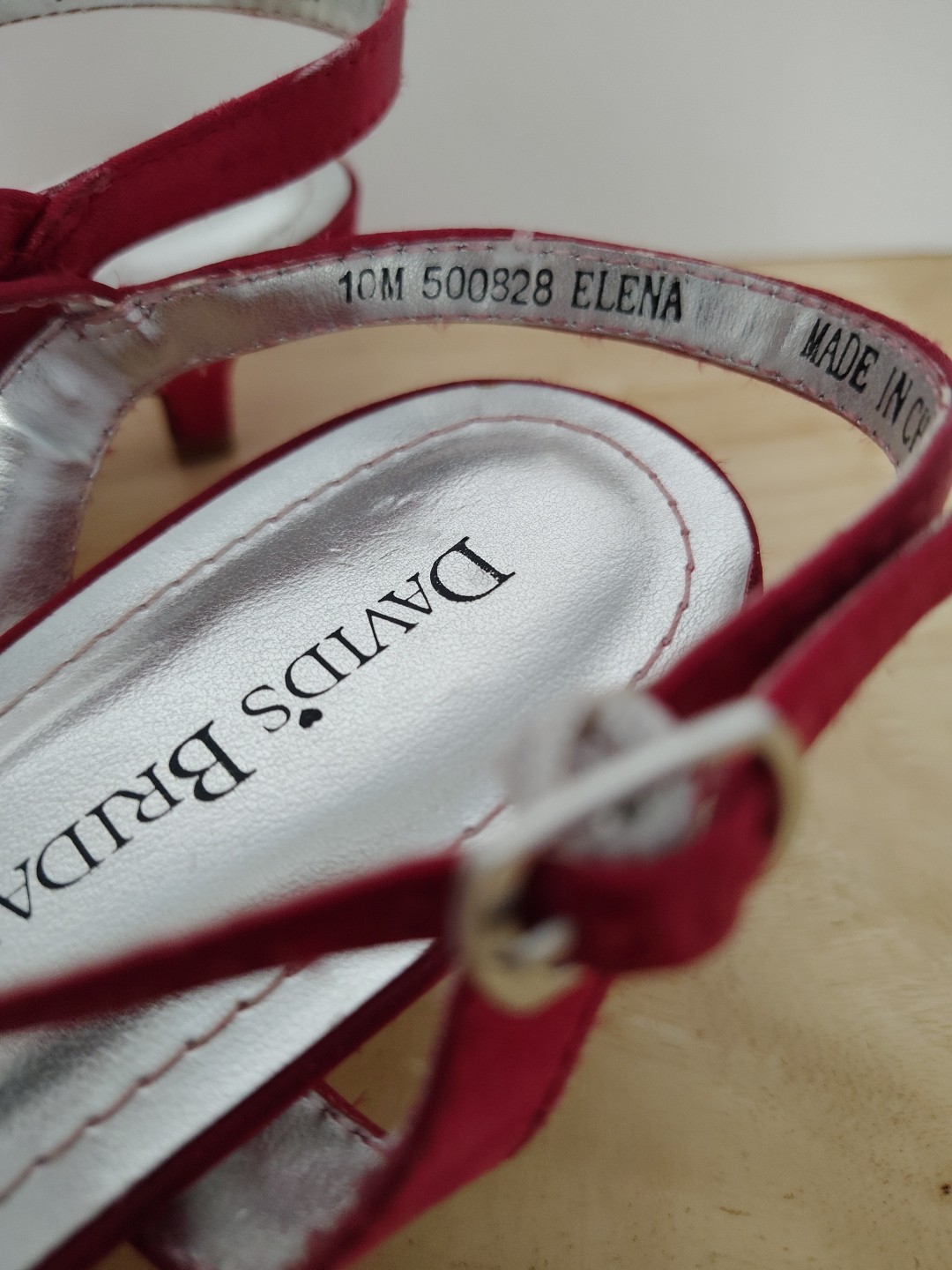 Davids Bridal Elena Wedding Low Heels Red Jeweled Ankle Strap SIZE 10 New No Box