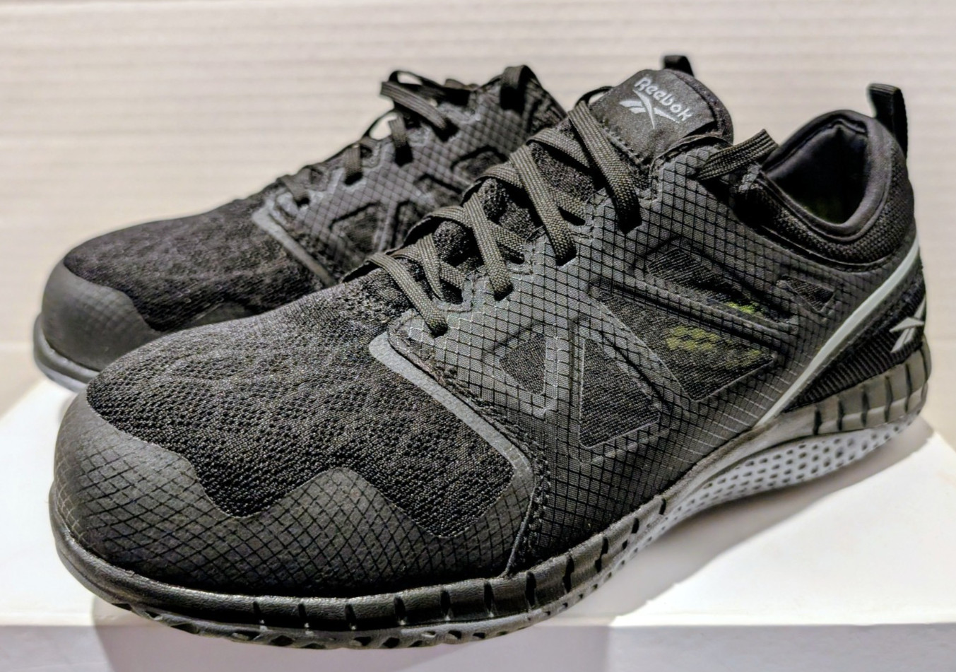 Brand New No Box Unisex Reebok Work Zprint Steel Toe Work Shoes Black