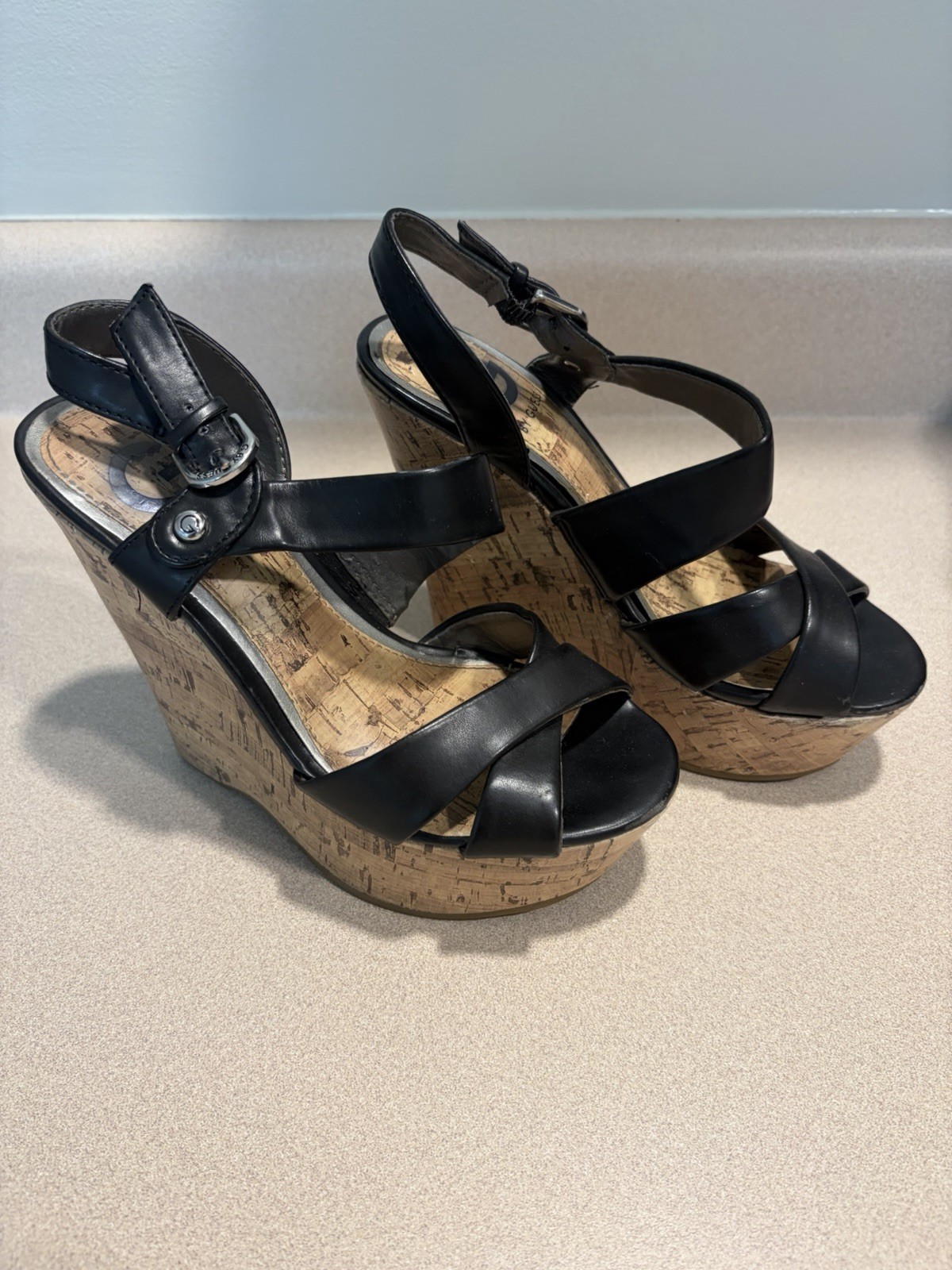 G by GUESS Women’s 5 Black Strappy Leather Wedge Sandals Cork Insole Logo