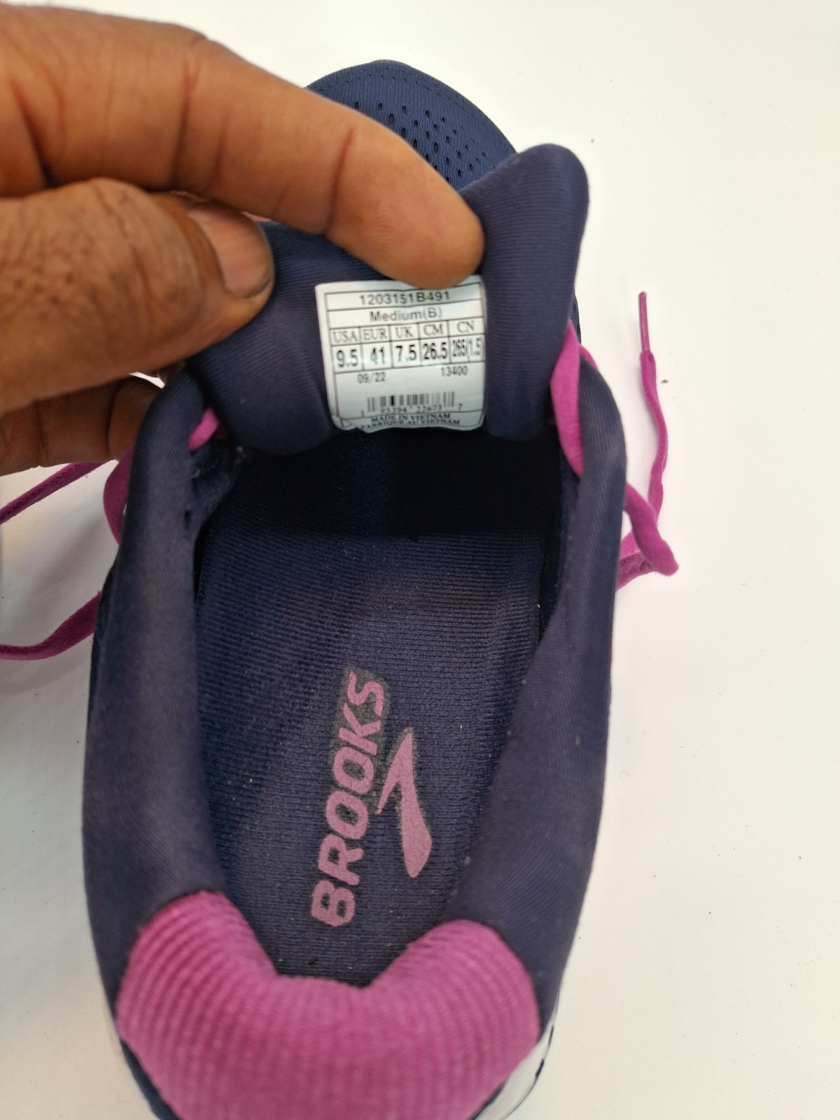 Womens Brooks Ariel 20 Blue Athletic Running Comfort Sneakers Shoes Size 9 .5 B