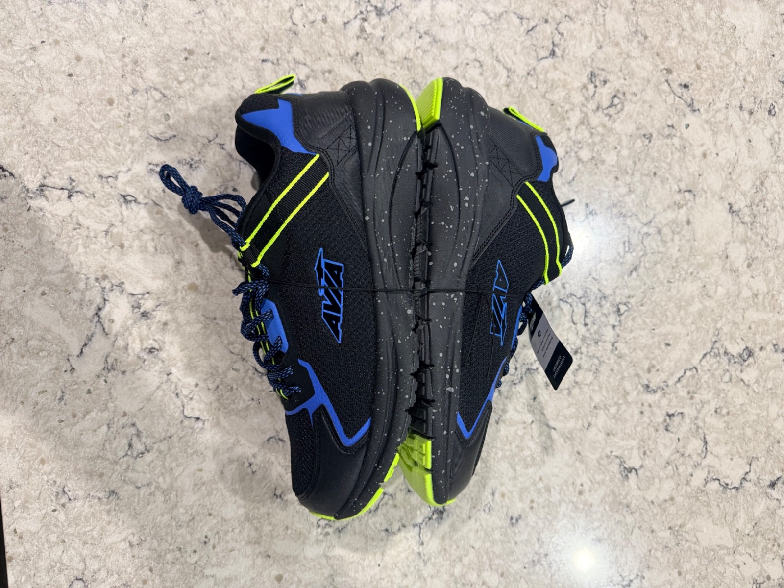 NEW – Size 10.5M/12W – Avia Canyon 2.0 Black Athletic Hiking Shoes – AA50064MBYM