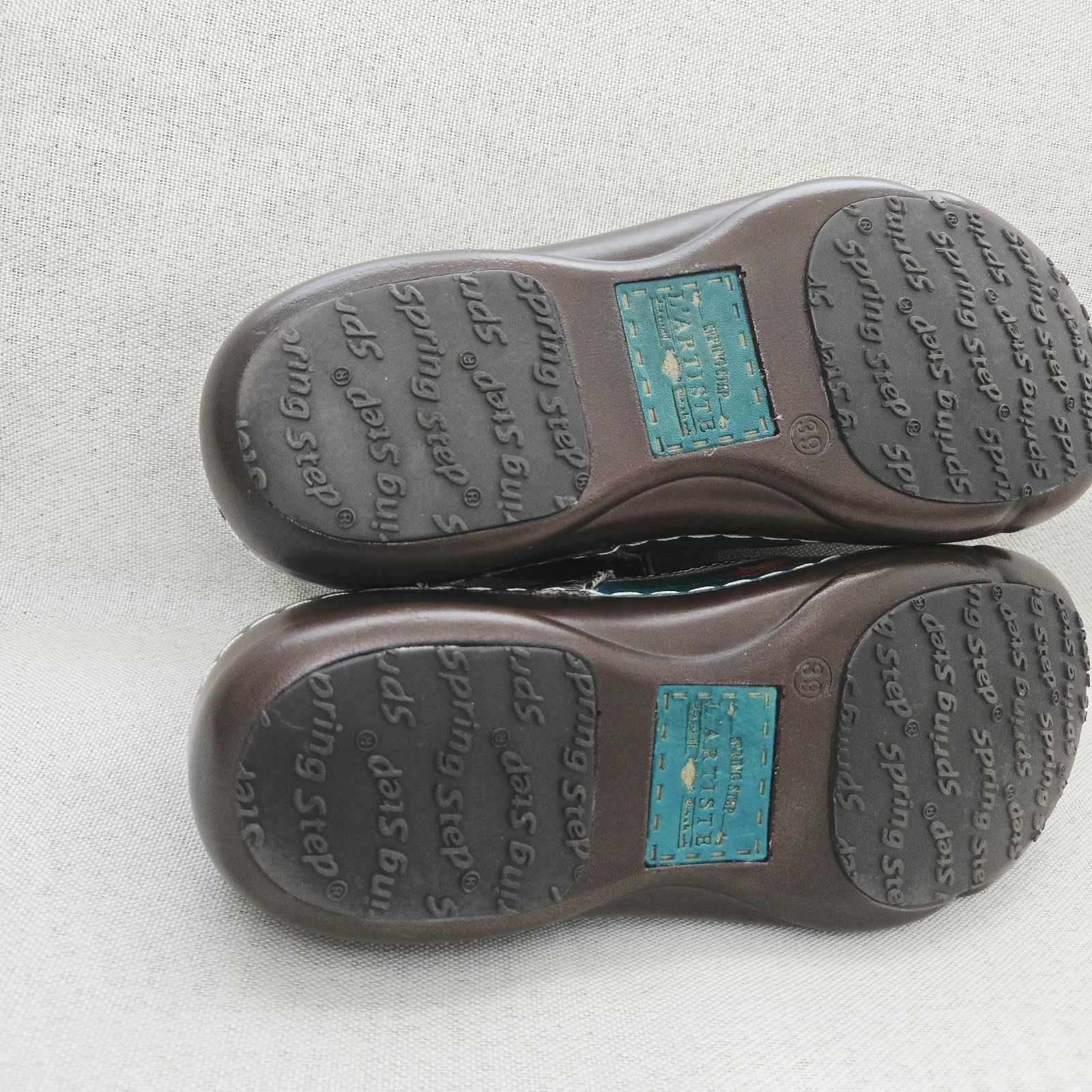 L’Artiste Spring Step Mary Jane Sandals Women’s 39 Multicolor Dexter Flats – EUC