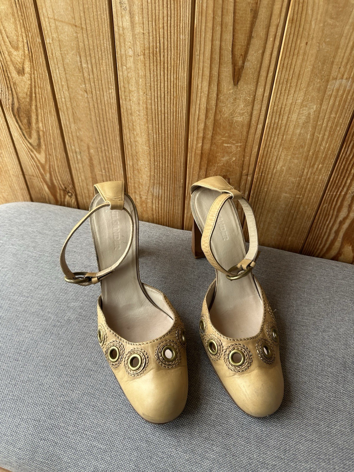 Jil Sander Vintage Beige Leather Pumps Block Heel Eyelet Y2K 90’s EU37.5 US7.5