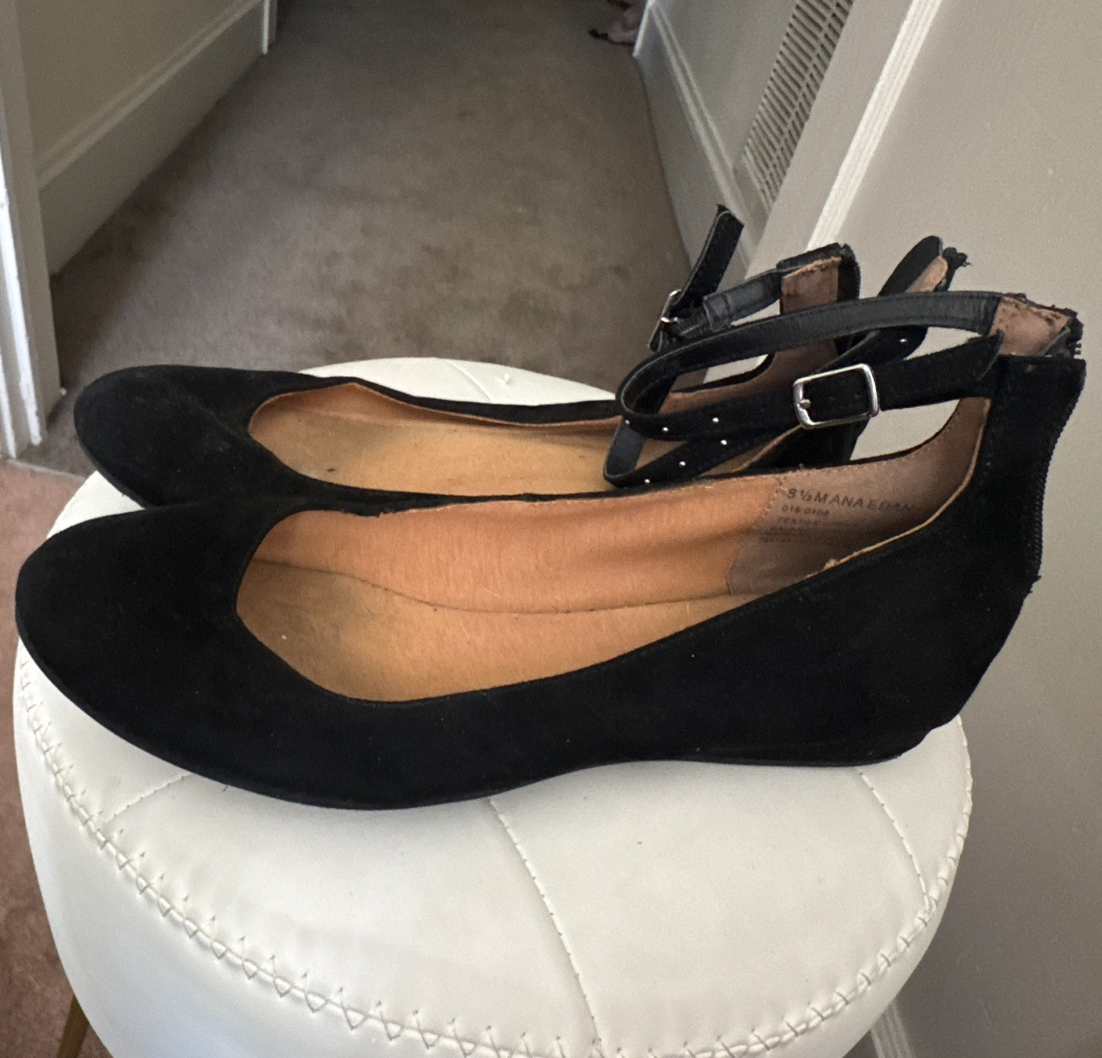 Mana Edan Black Suede Ankle Strap Buckle Flats Women’s Size 8.5