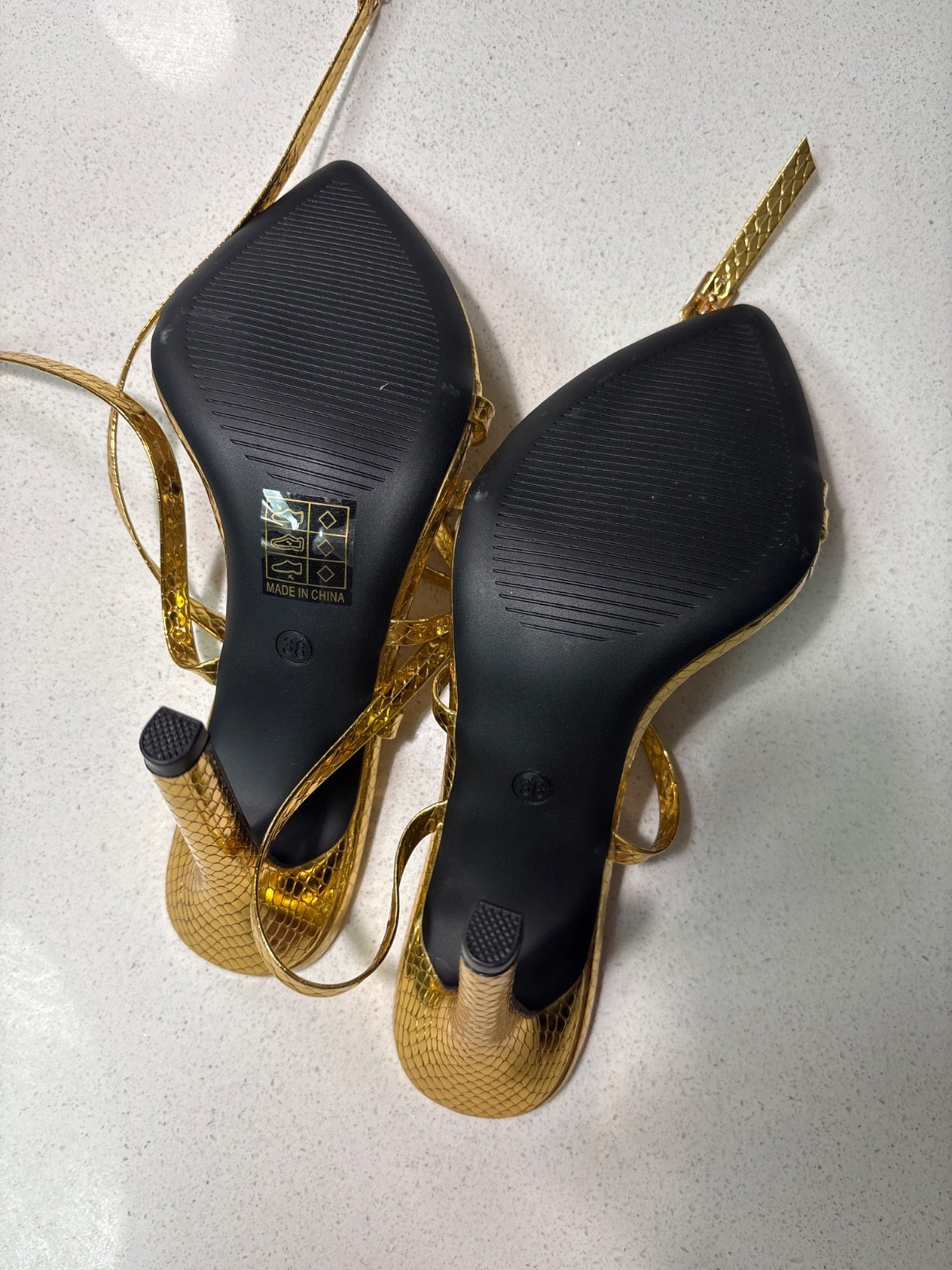 Clothing, Shoes & Accessories Women’s Shoes Heels Sandals