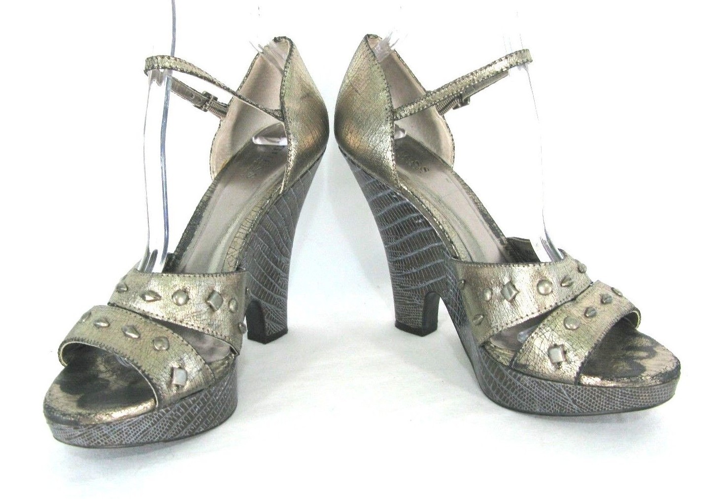 Guess Shoes 8.5 Gold Metallic Leather Platform Mai Tai Sandal Heels 8.5M Womens
