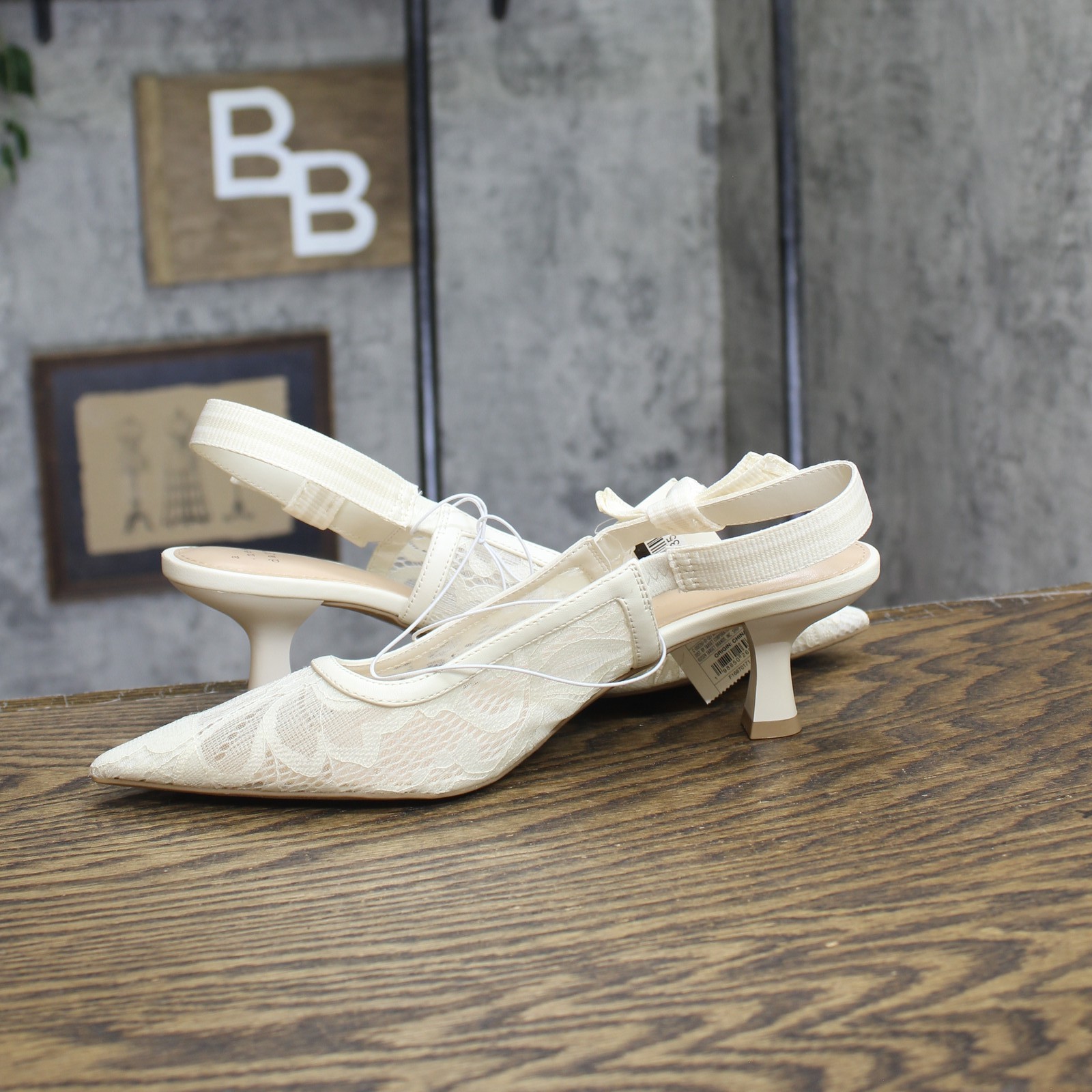 A New Day Womens Milan Slingback Pumps Lace 93708032 Cream Off White 9M