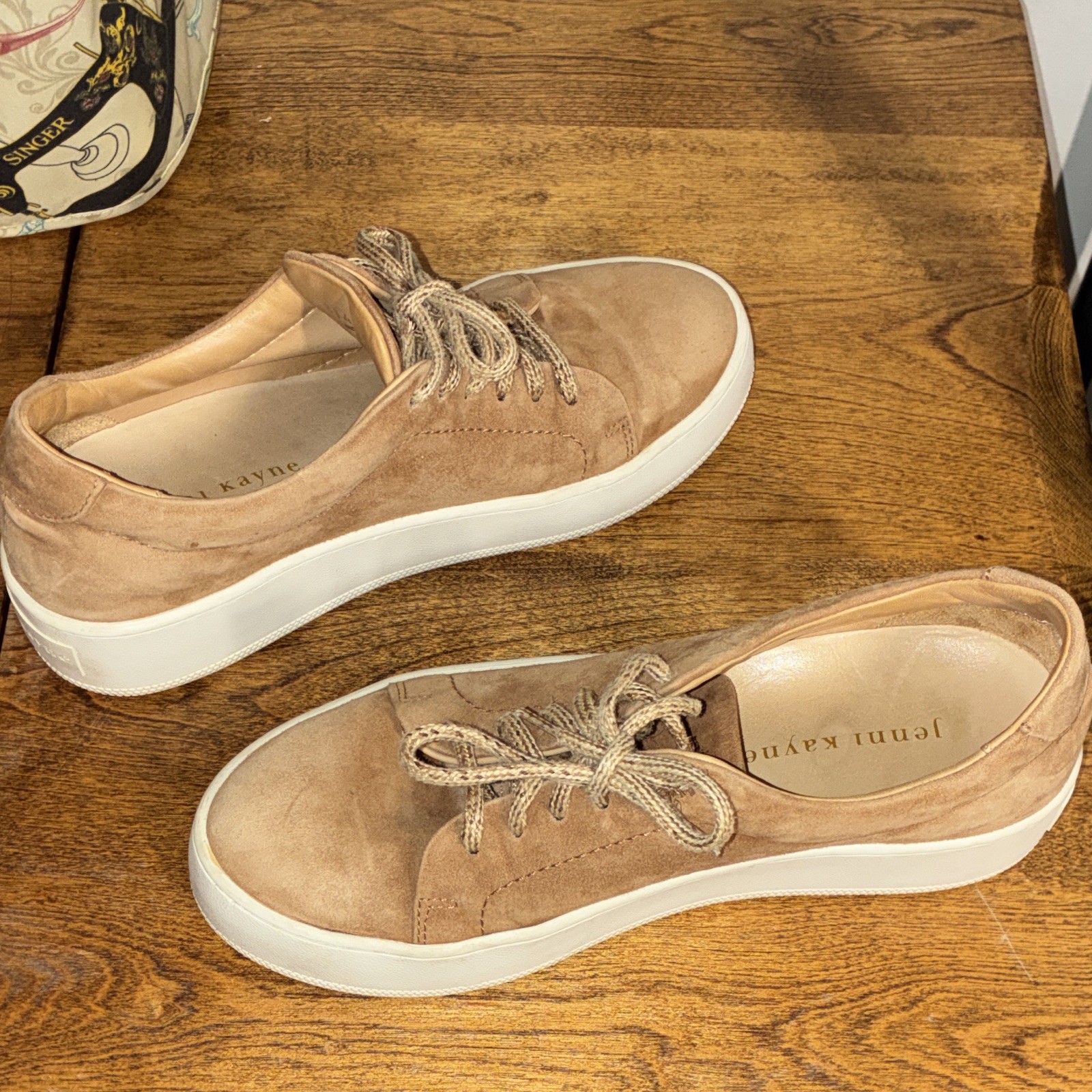 Jenni Kayne Women’s Suede Lace-Up Sneakers Beige/White EU 37 US 7