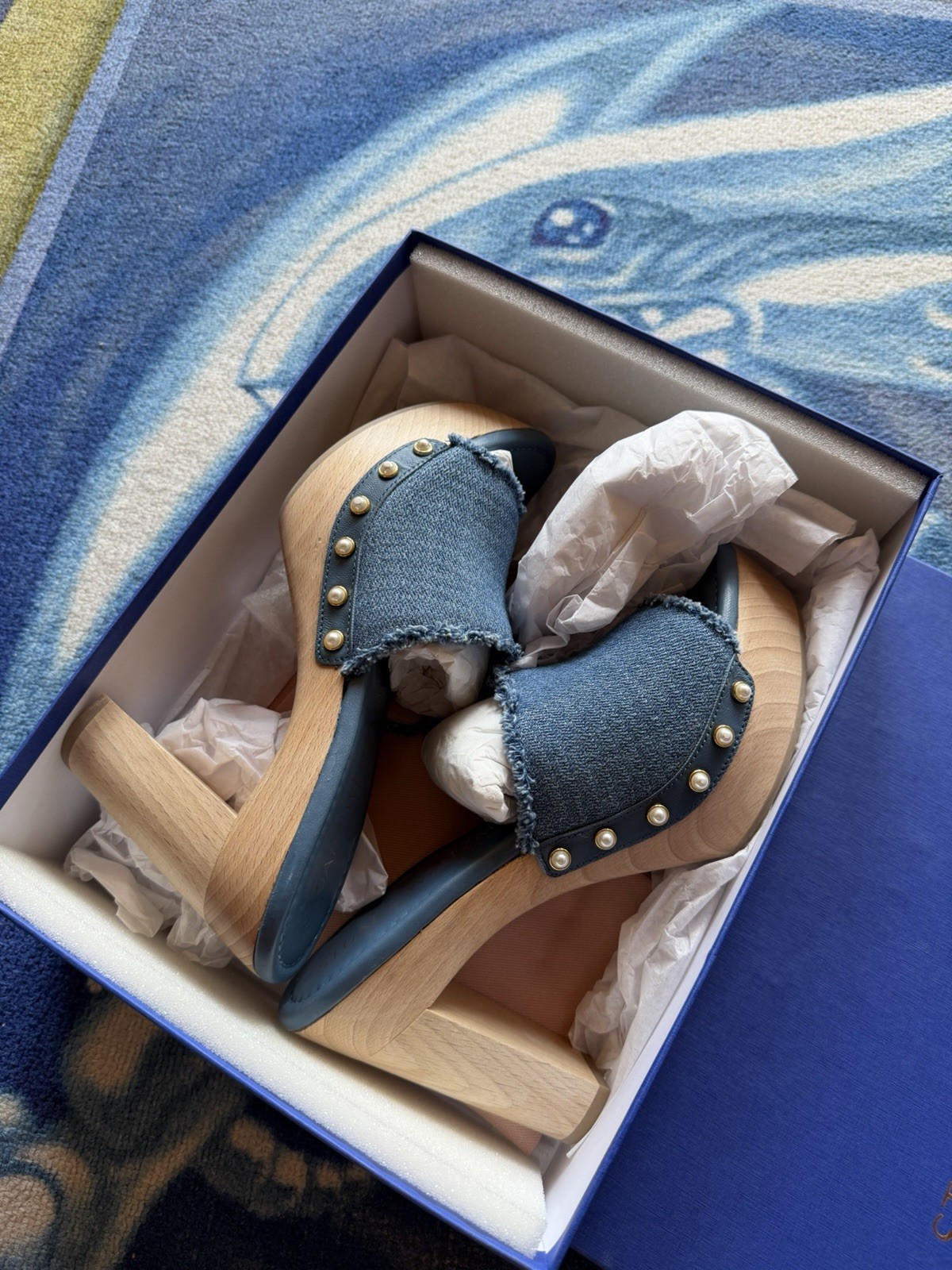 NIB $450 Stuart Weitzman Pearl Clog 85 Sandal Denim Blue Spain BOHO Size 9 AA