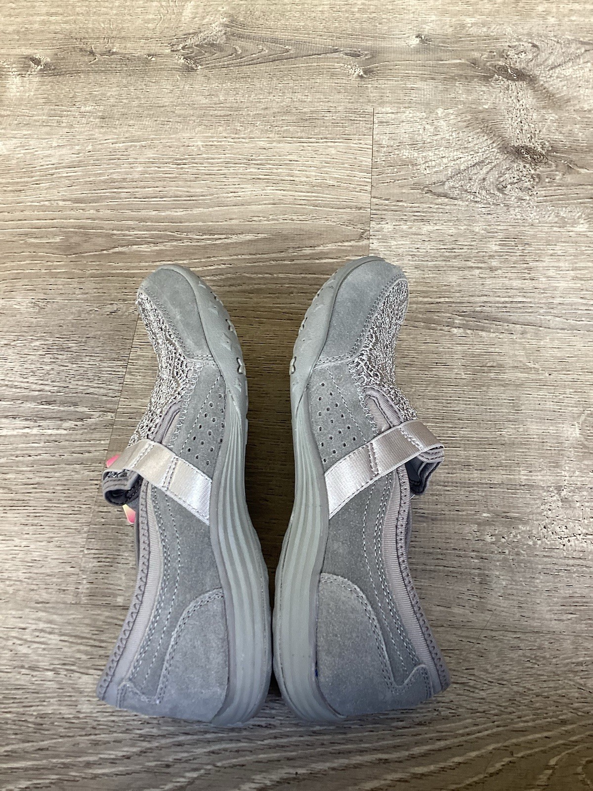 Skechers Womens Breathe Easy Relaxed Fit Size 9.5 Slip On Shoes Gray 88000DS