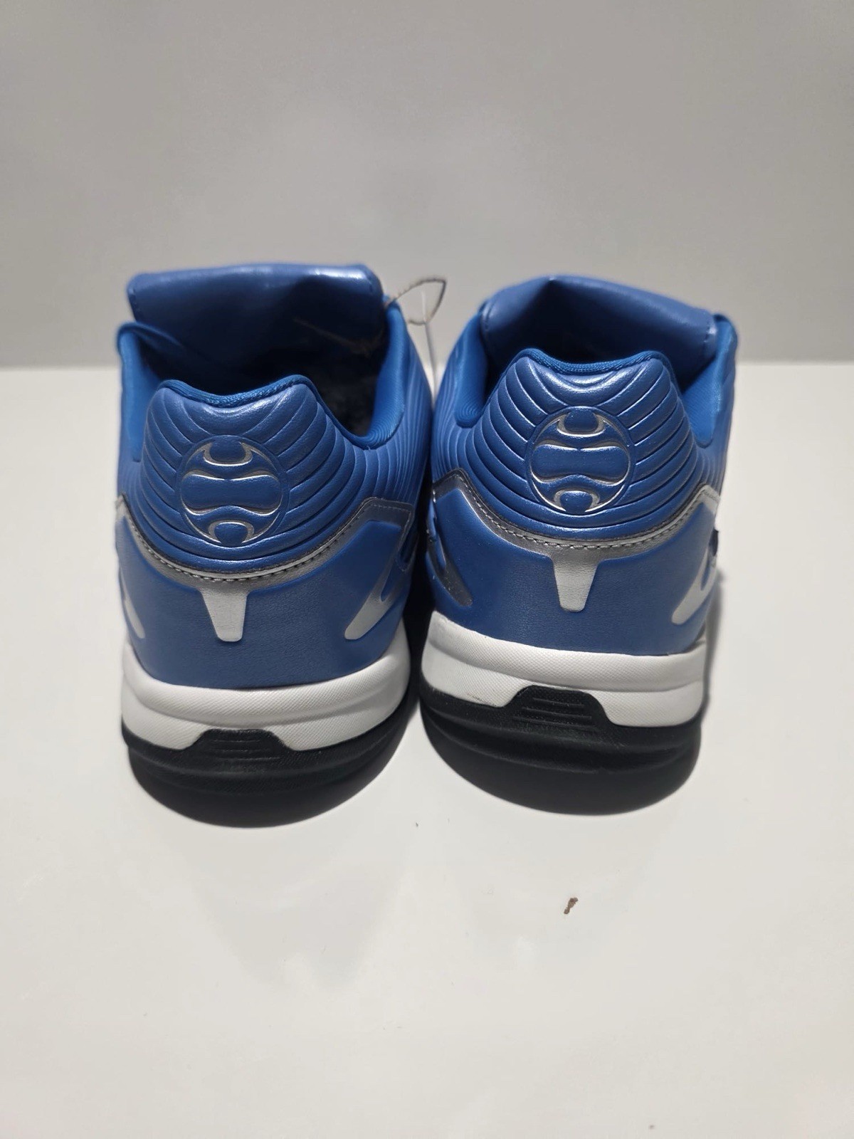Adidas Predator Sala Women’s Running Athletic Sneakers Size 10.5 Blue