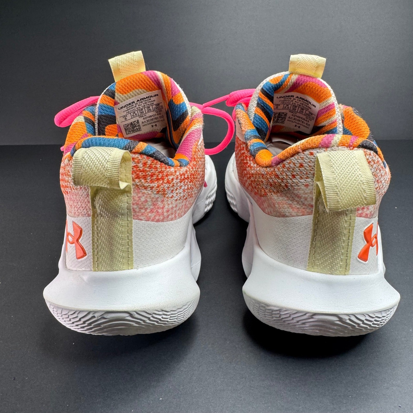 Under Armour Flow Breakthru 4 Womens Basketball Shoes White Orange 3026761-100 8